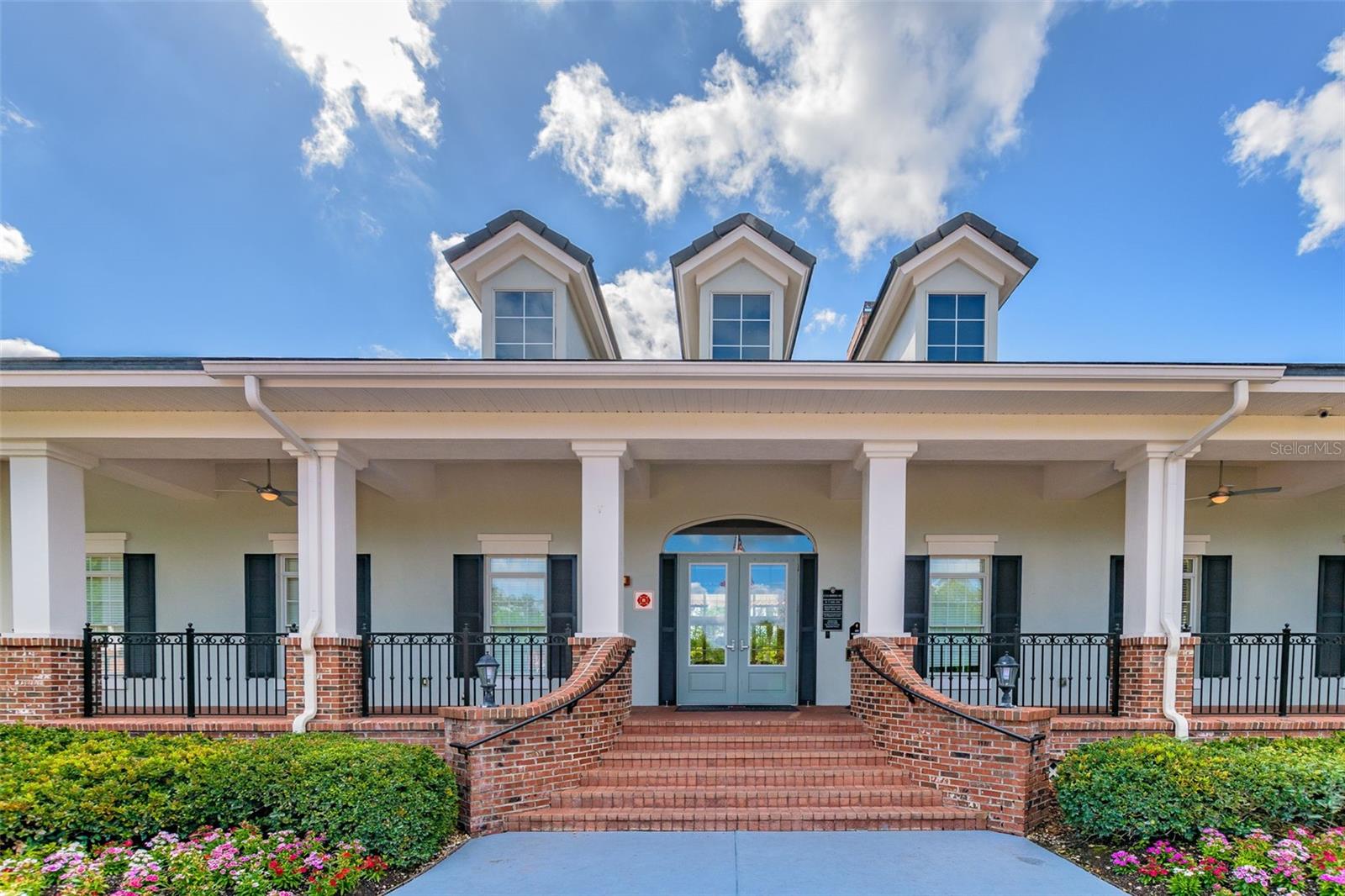8320 MANOR CLUB CIR #2