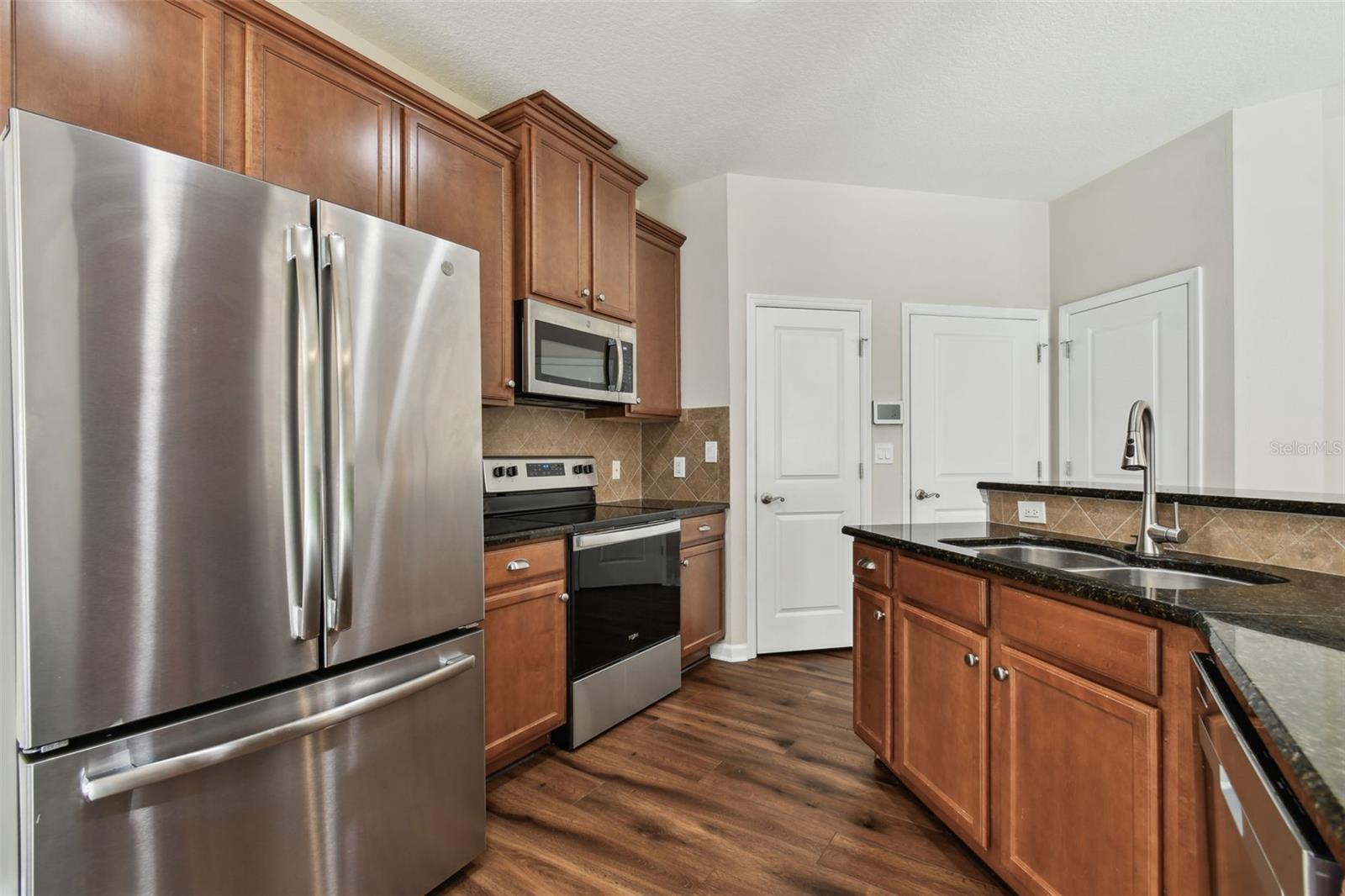8320 MANOR CLUB CIR #2