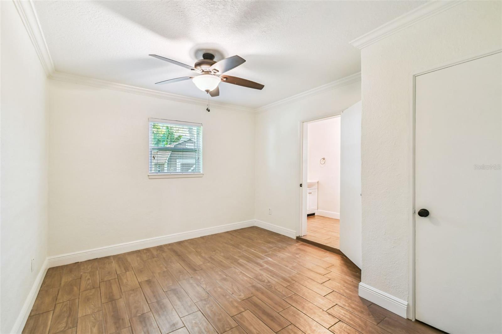 3215 W VILLA ROSA ST