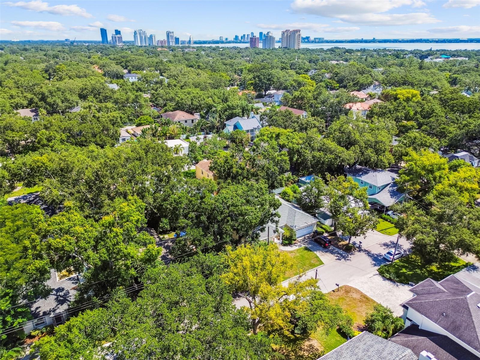 3215 W VILLA ROSA ST