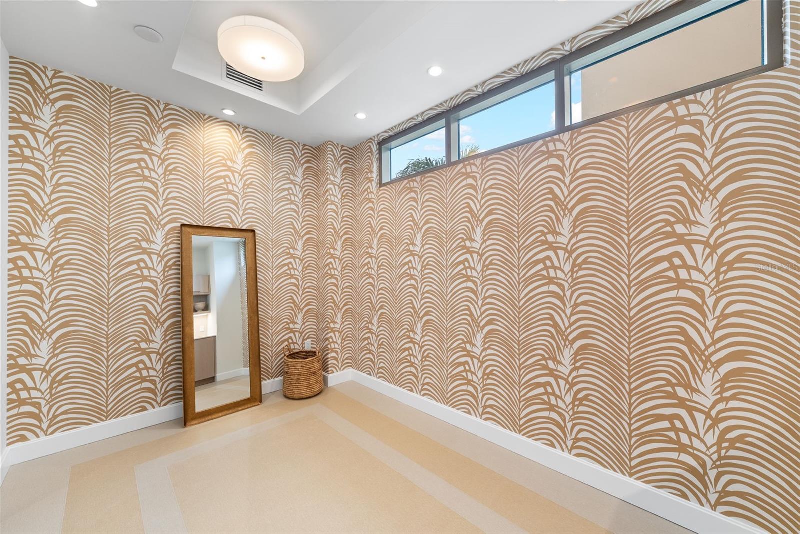 126 4TH AVE NE #1101