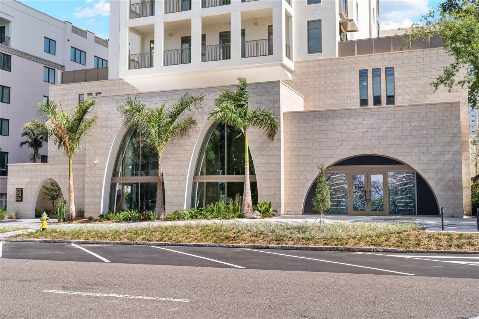 126 4TH AVE NE #1101