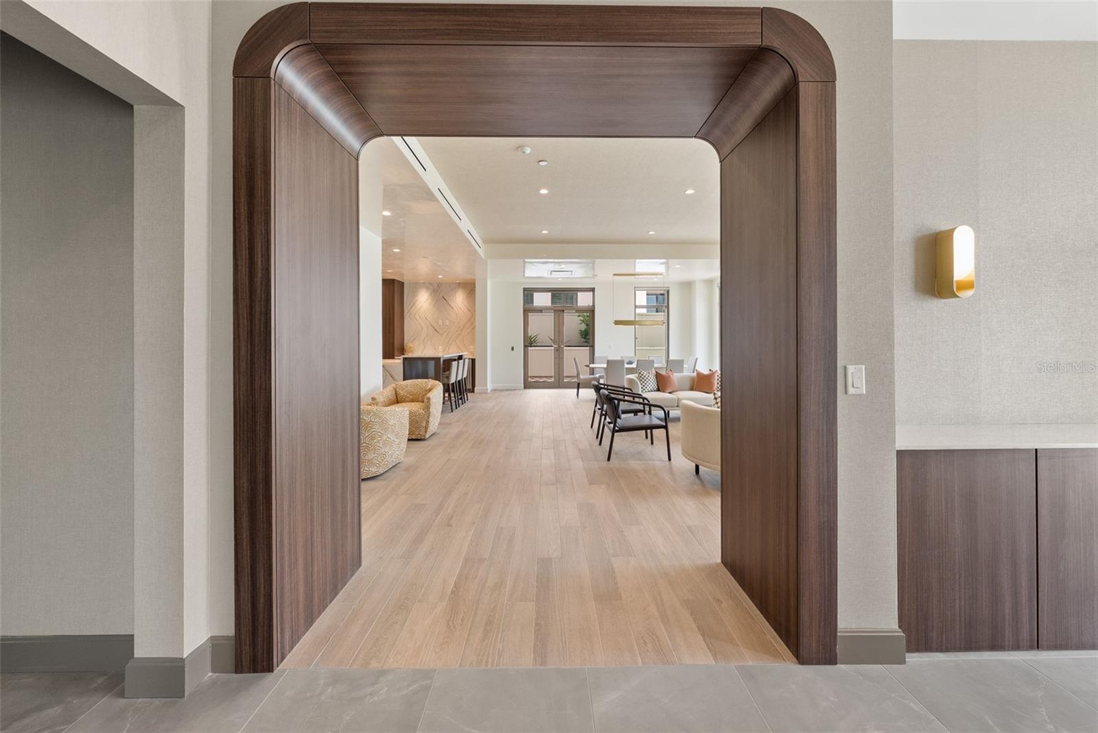 126 4TH AVE NE #1101