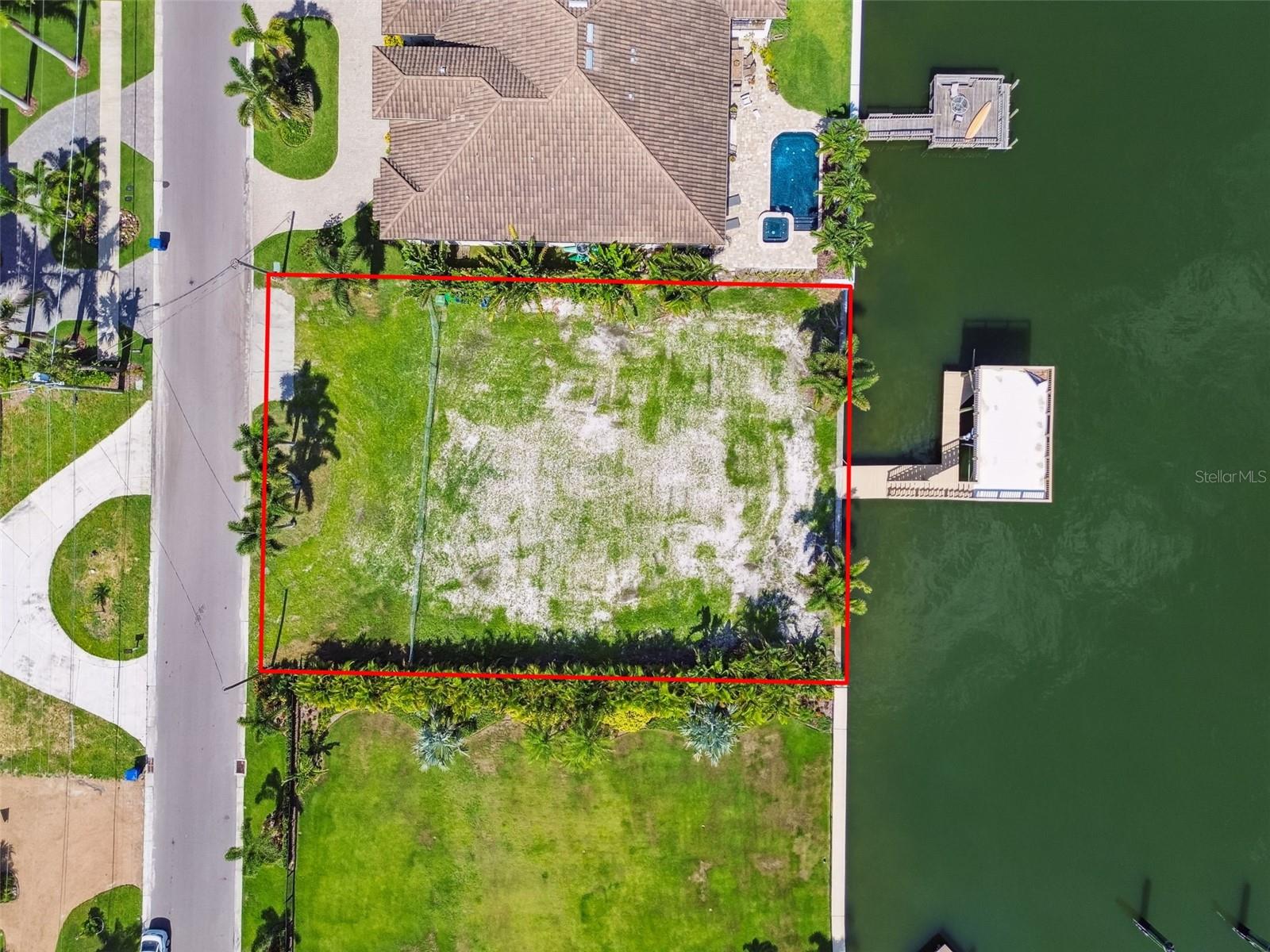 5105 W LONGFELLOW AVE