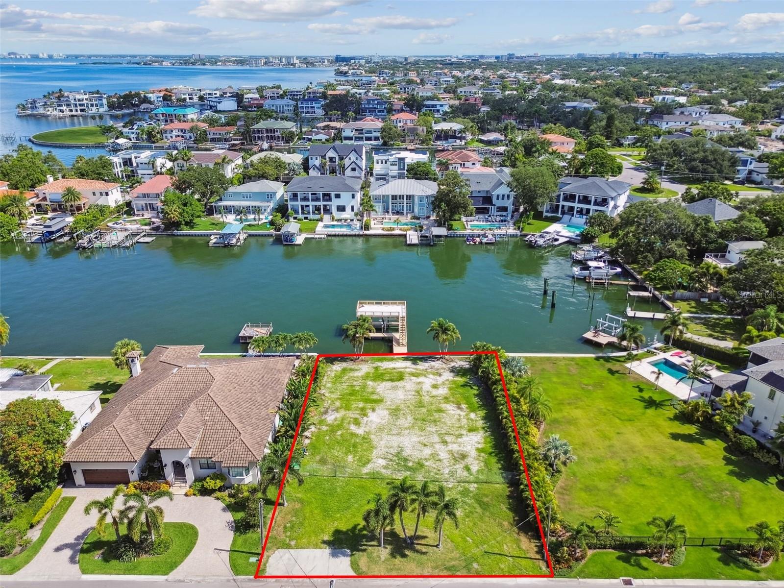 5105 W LONGFELLOW AVE