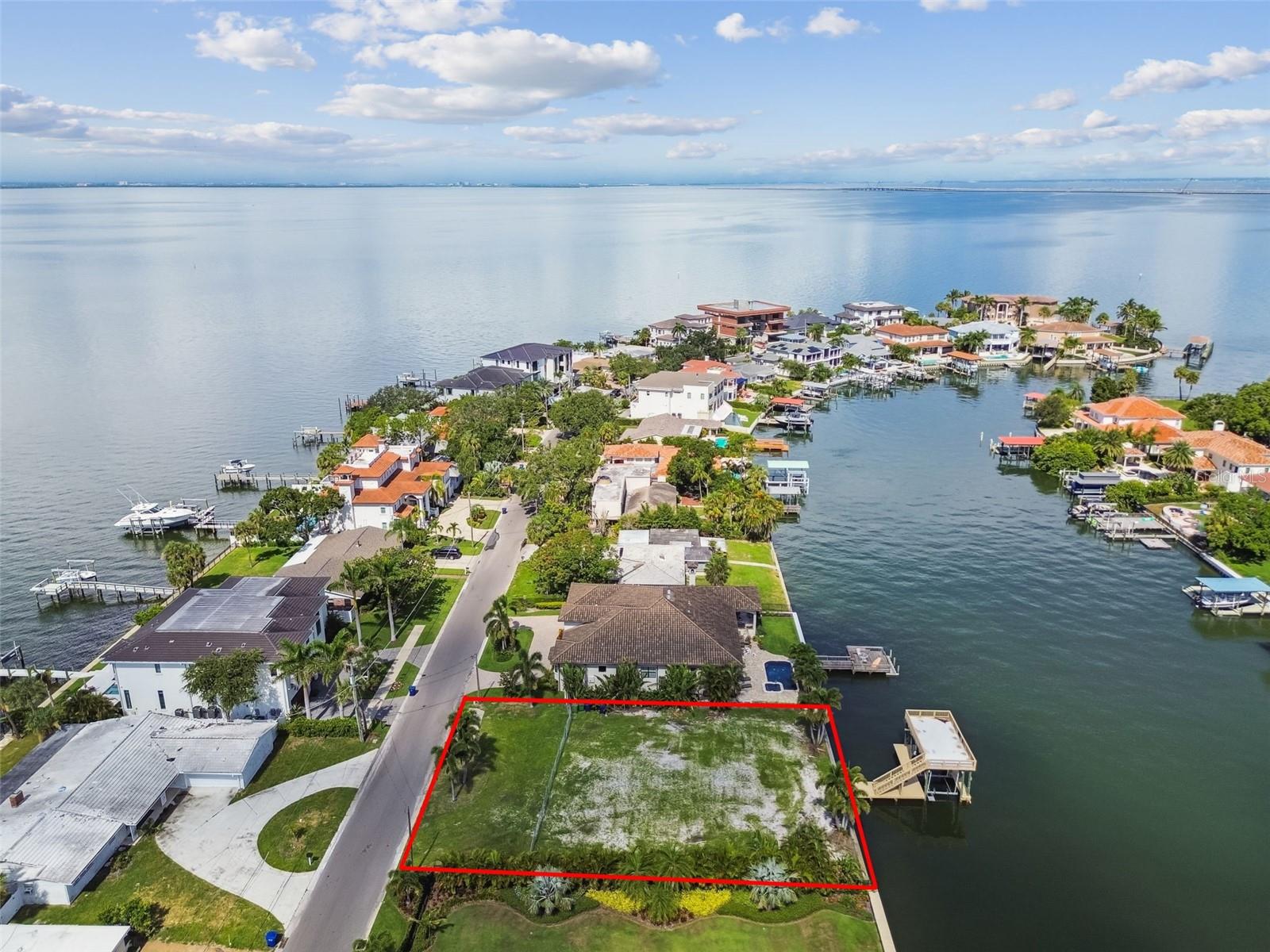 5105 W LONGFELLOW AVE