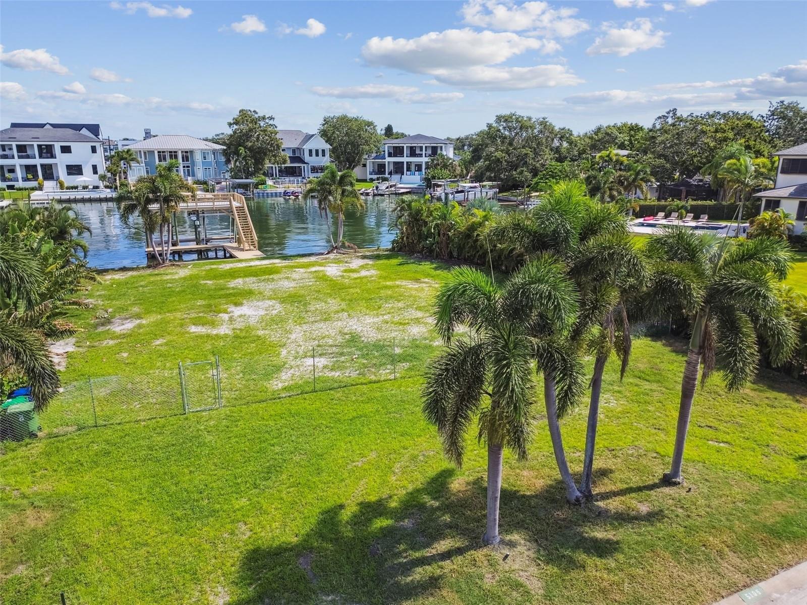 5105 W LONGFELLOW AVE