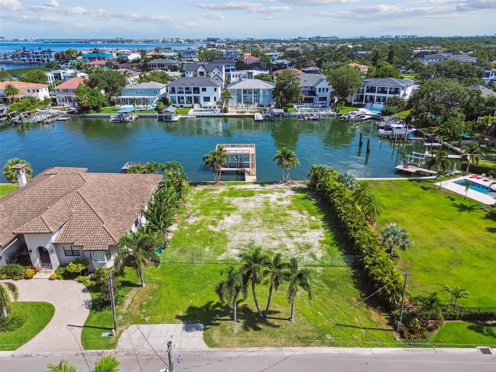 5105 W LONGFELLOW AVE