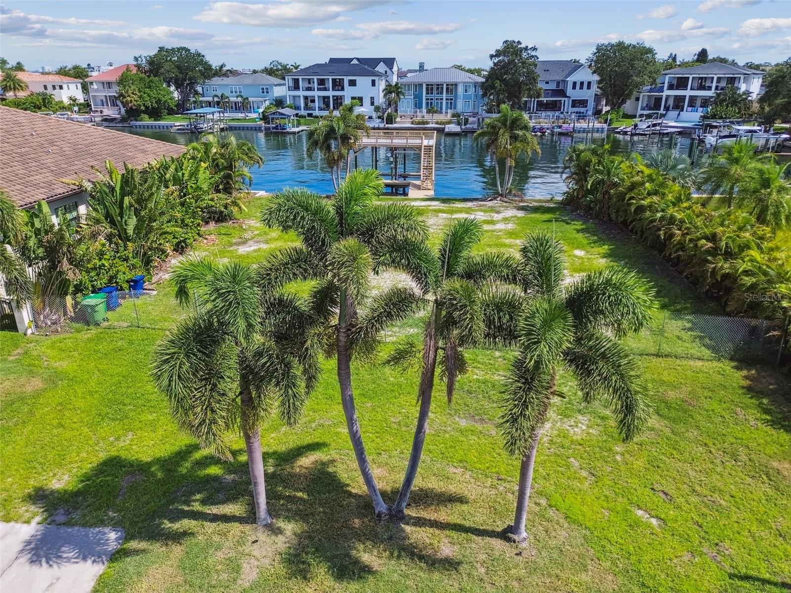 5105 W LONGFELLOW AVE