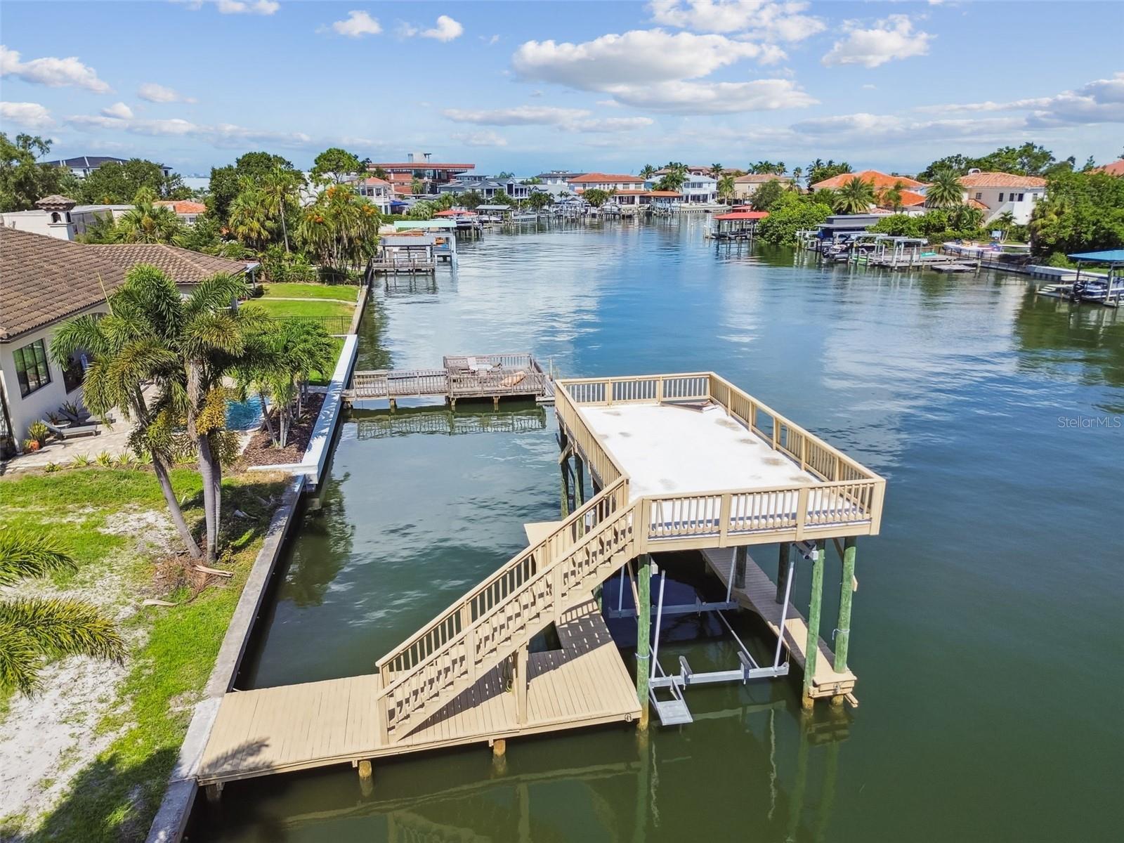 5105 W LONGFELLOW AVE