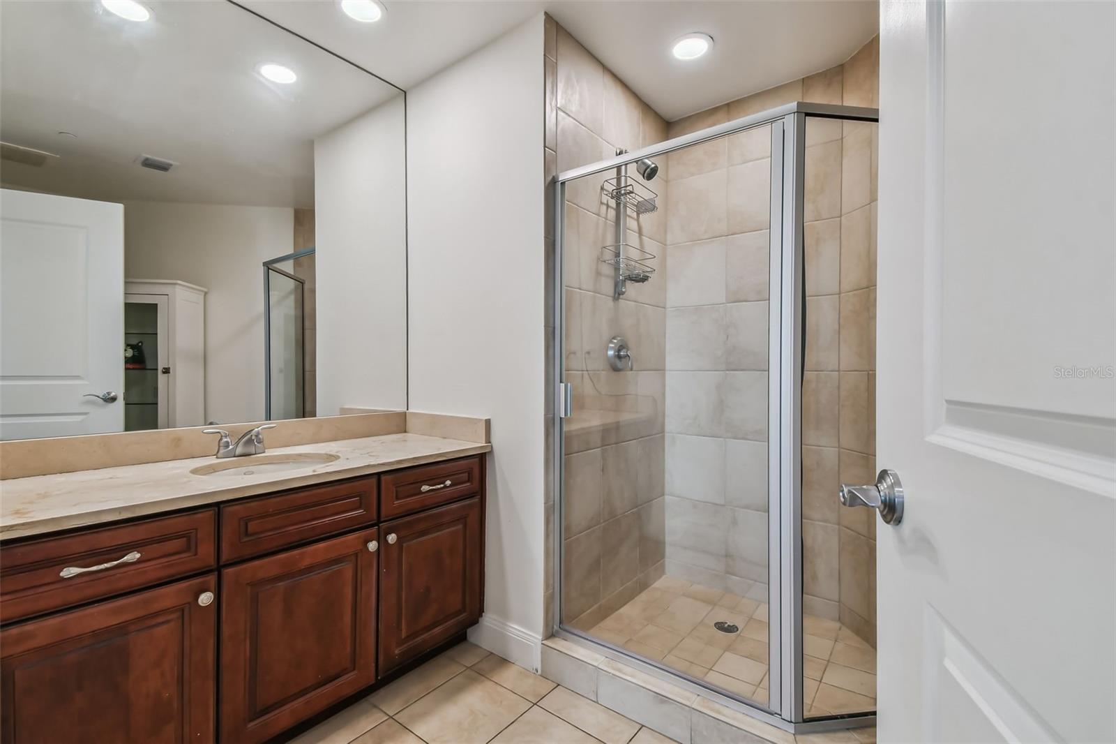 450 KNIGHTS RUN AVE #502