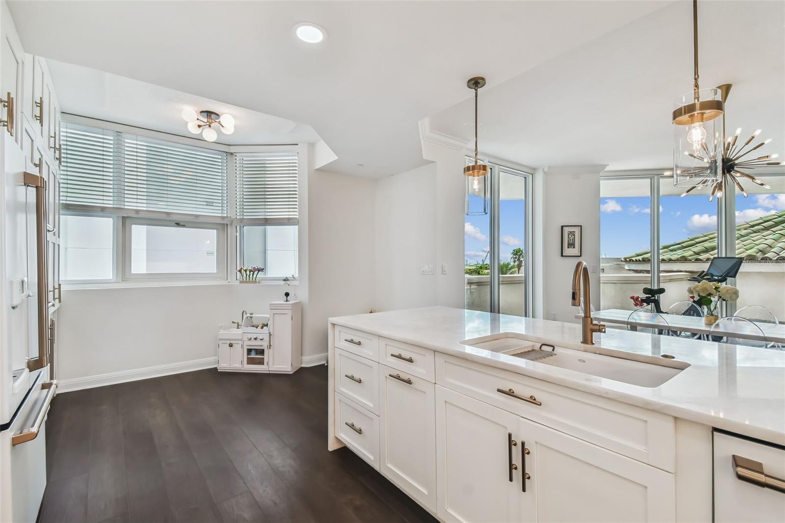 450 KNIGHTS RUN AVE #502