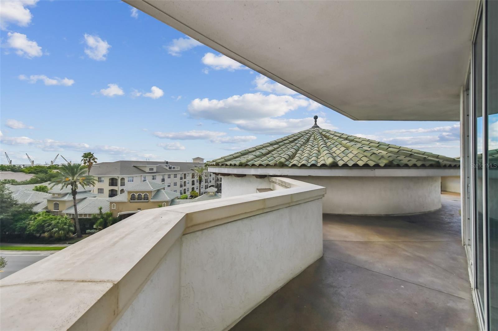450 KNIGHTS RUN AVE #502