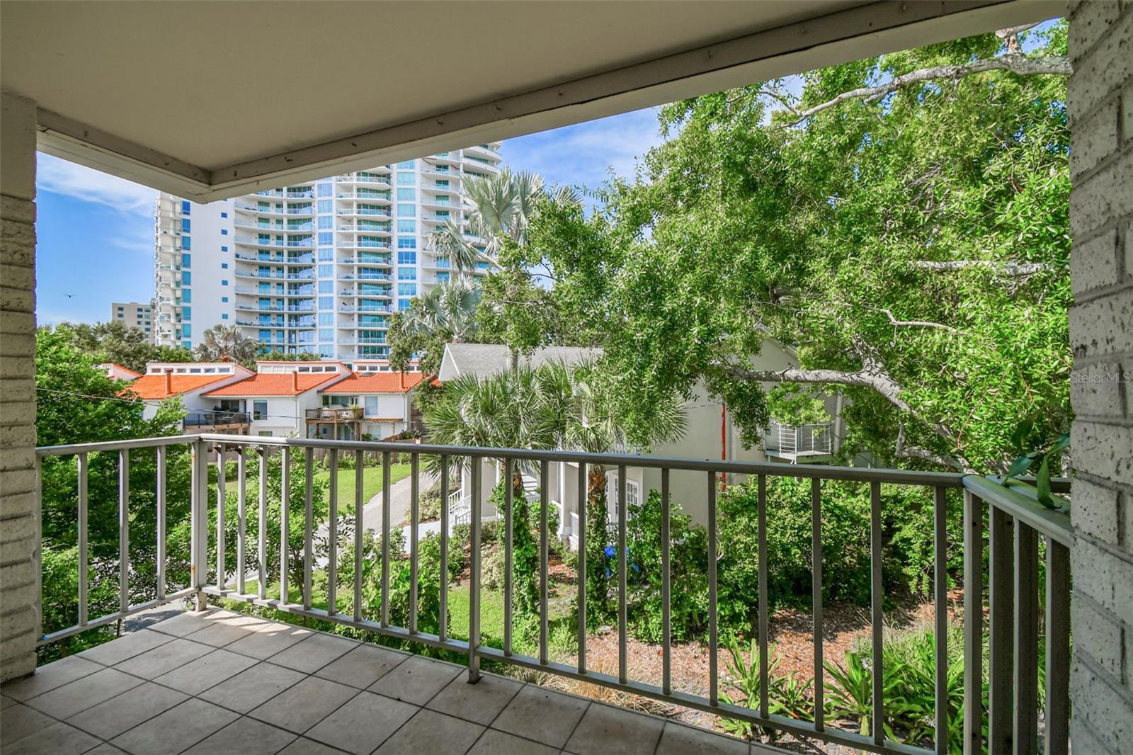 3325 BAYSHORE BLVD #B37