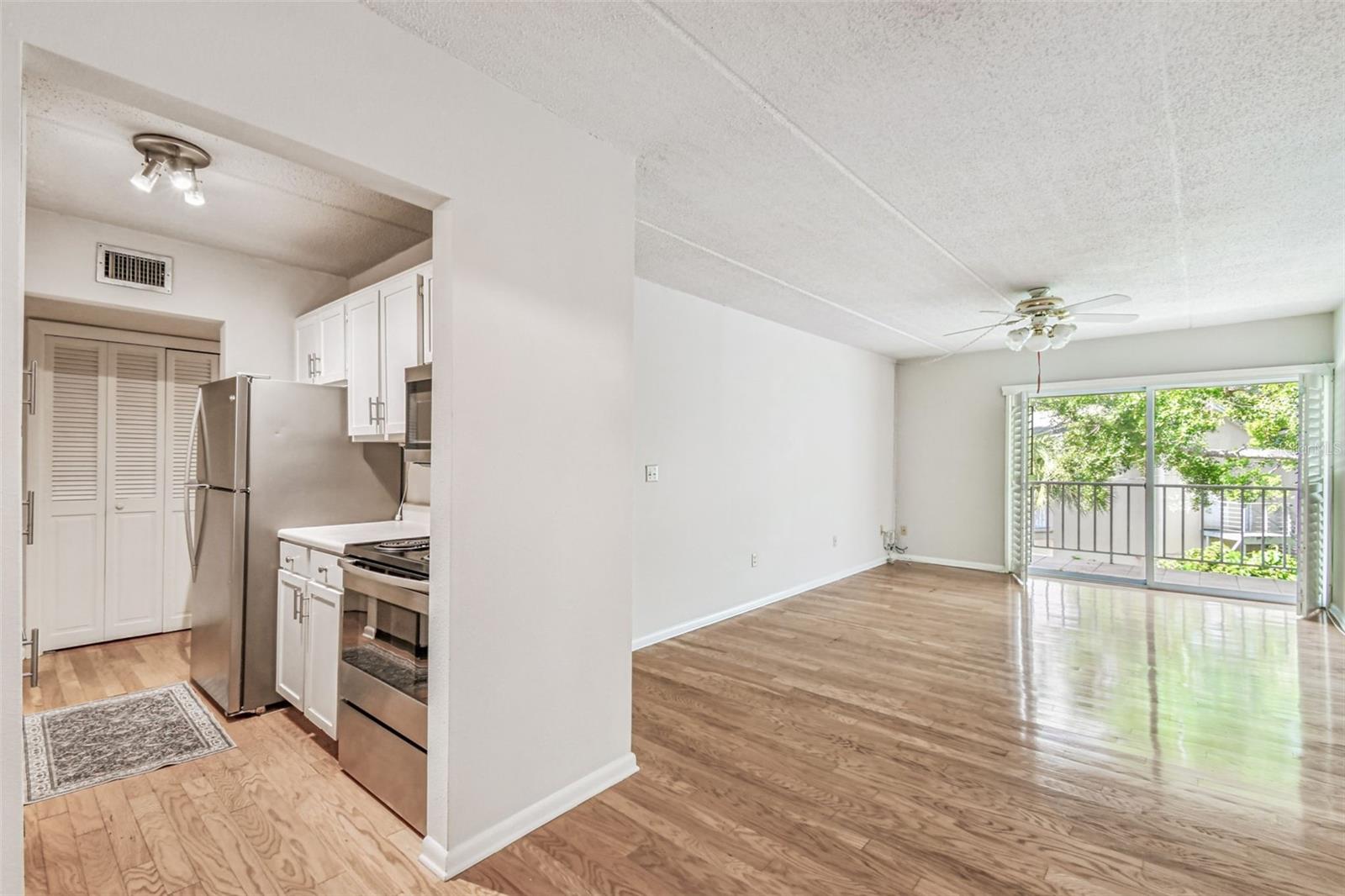 3325 BAYSHORE BLVD #B37