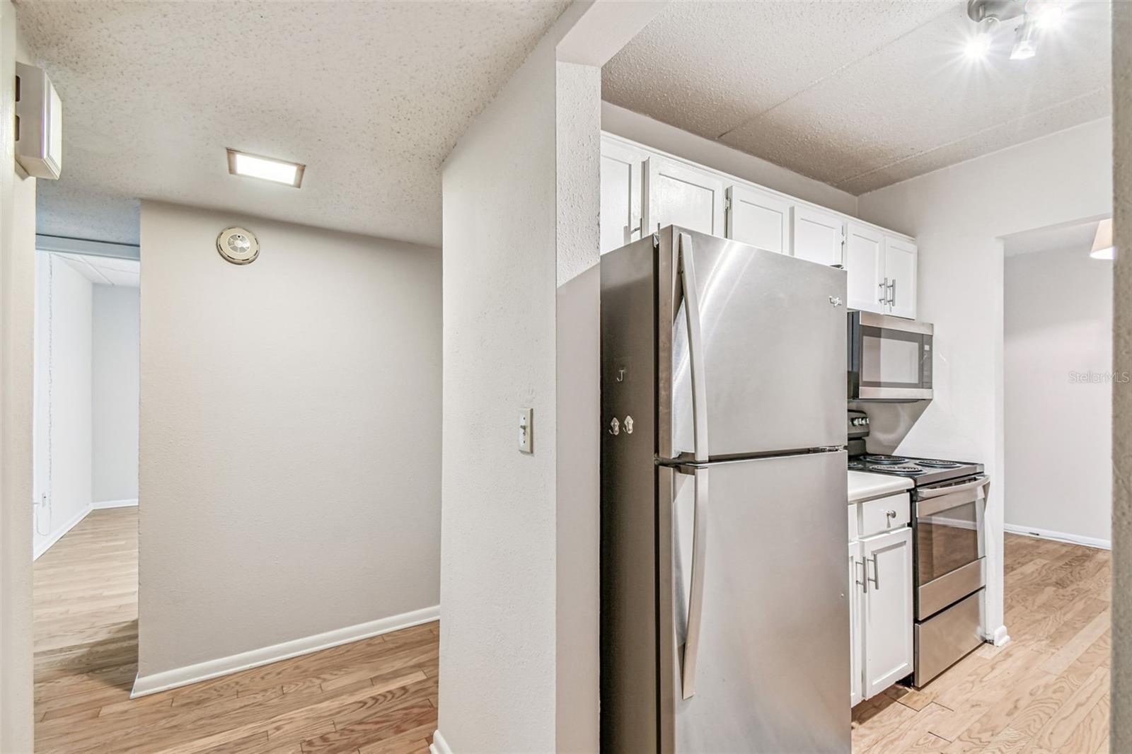 3325 BAYSHORE BLVD #B37