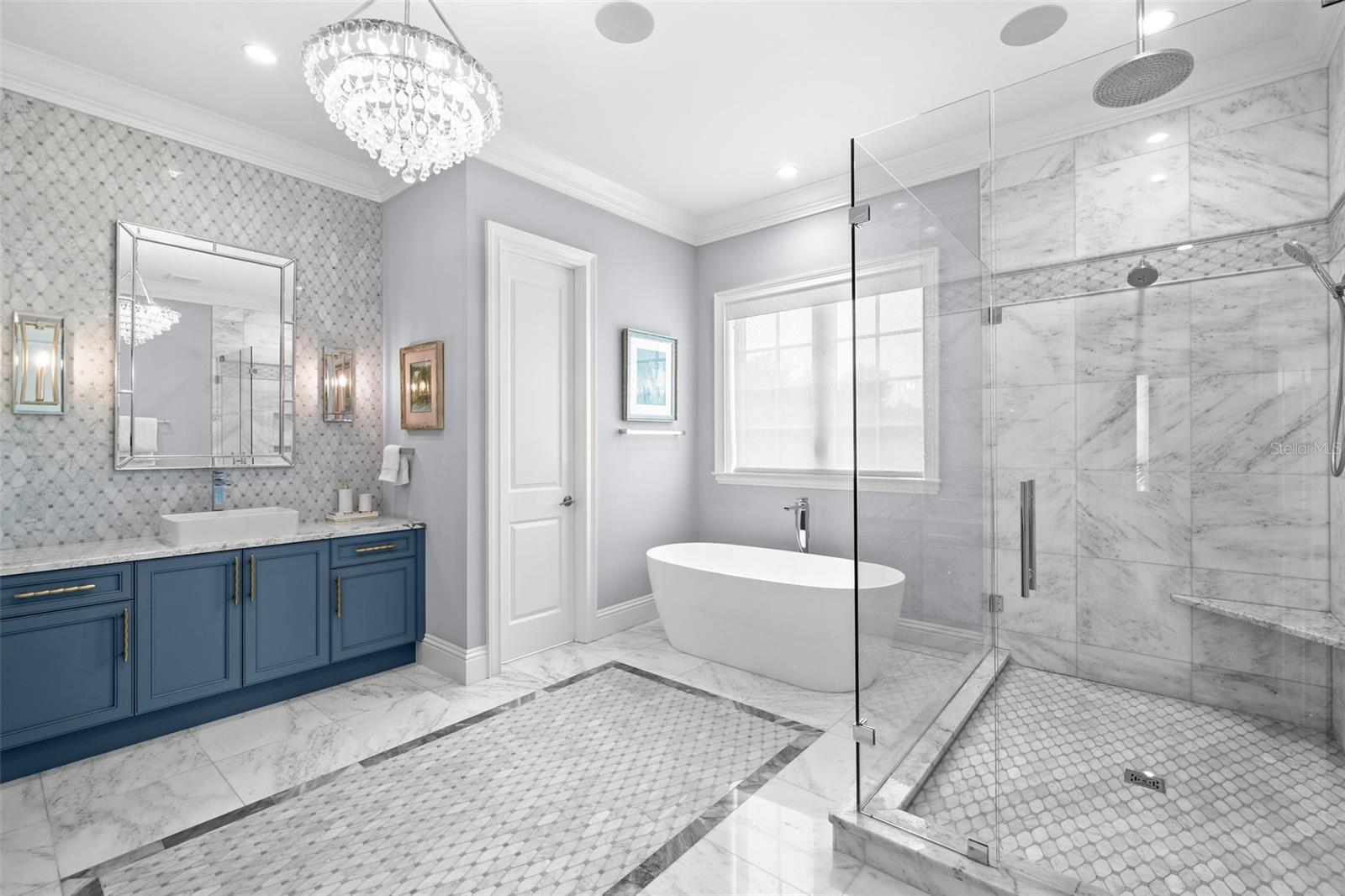 419 S SHORE CREST DR