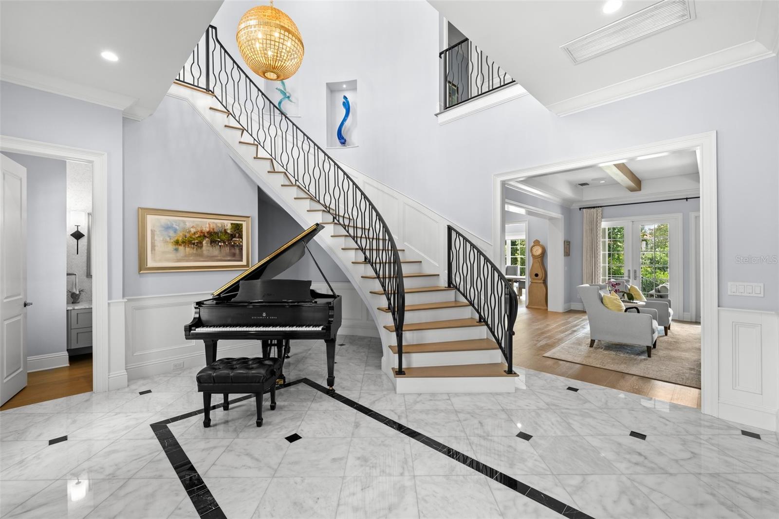 419 S SHORE CREST DR