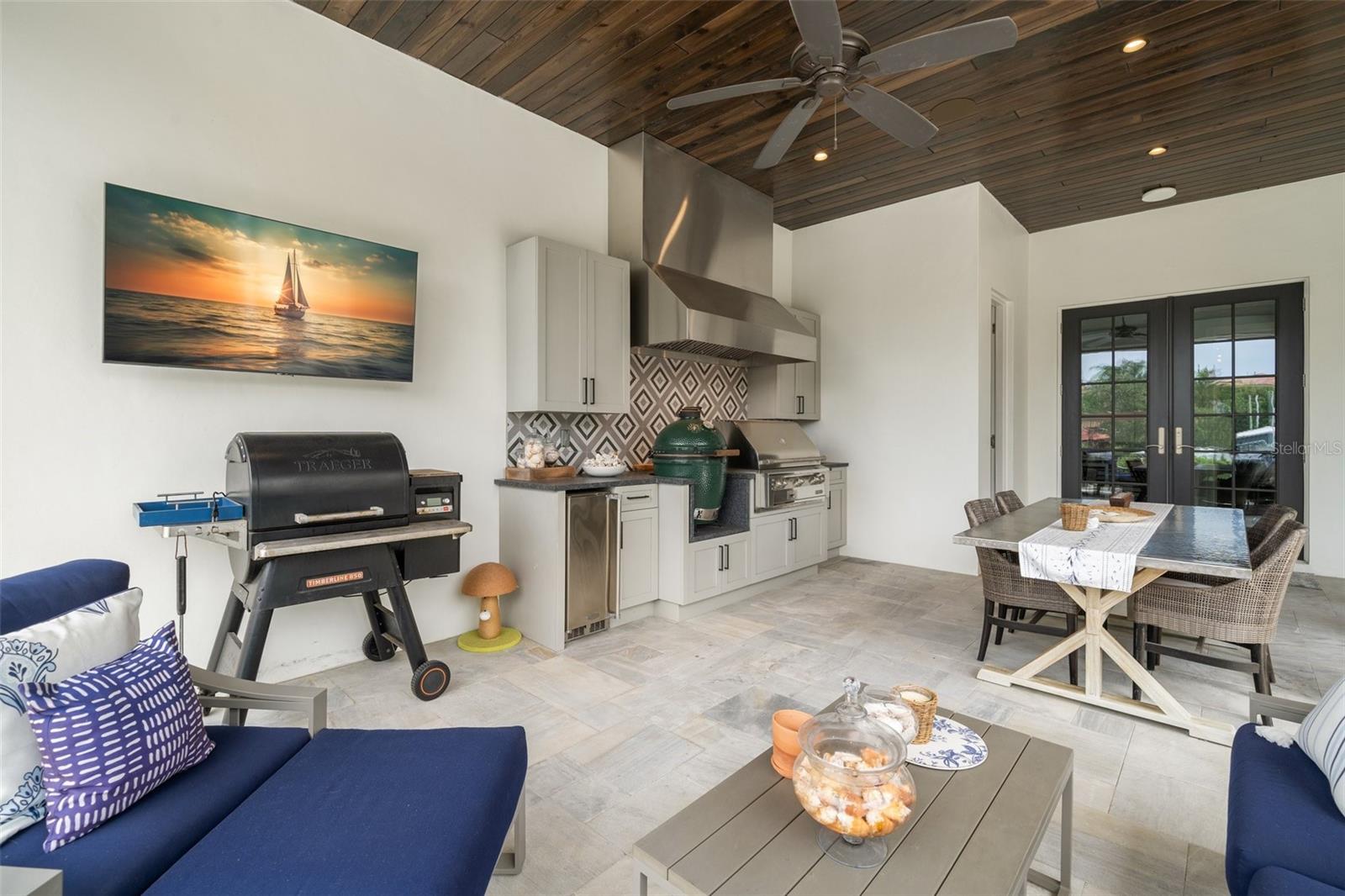 419 S SHORE CREST DR