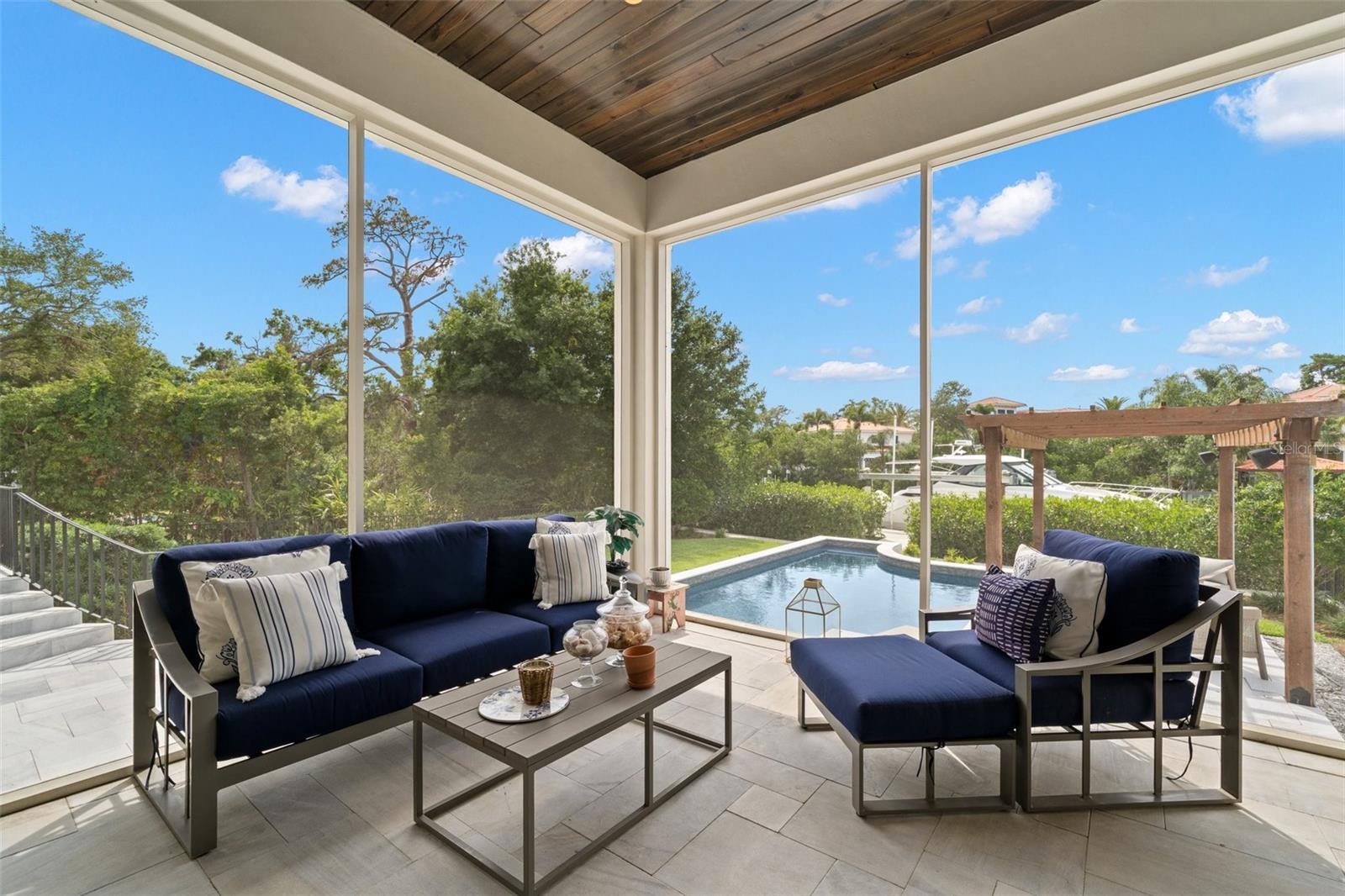 419 S SHORE CREST DR