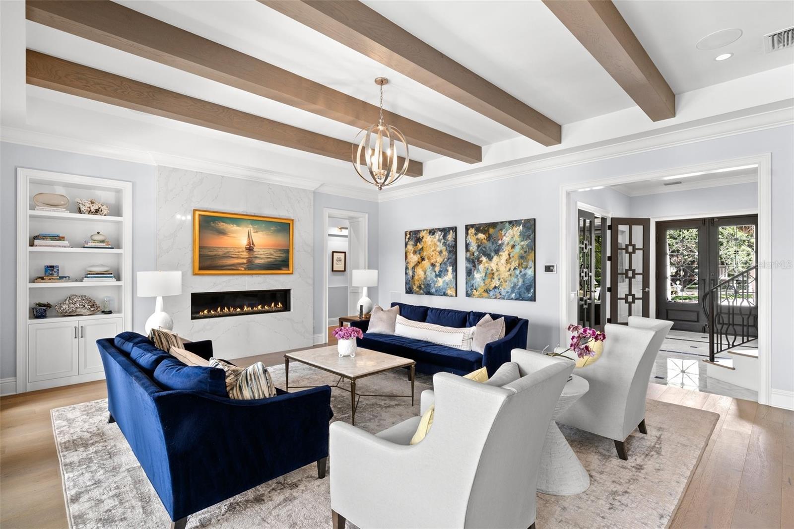 419 S SHORE CREST DR