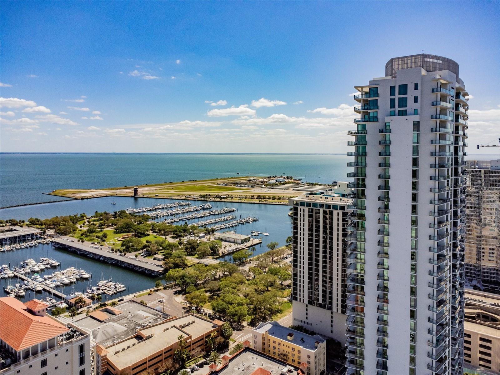 100 1ST AVE N #2304