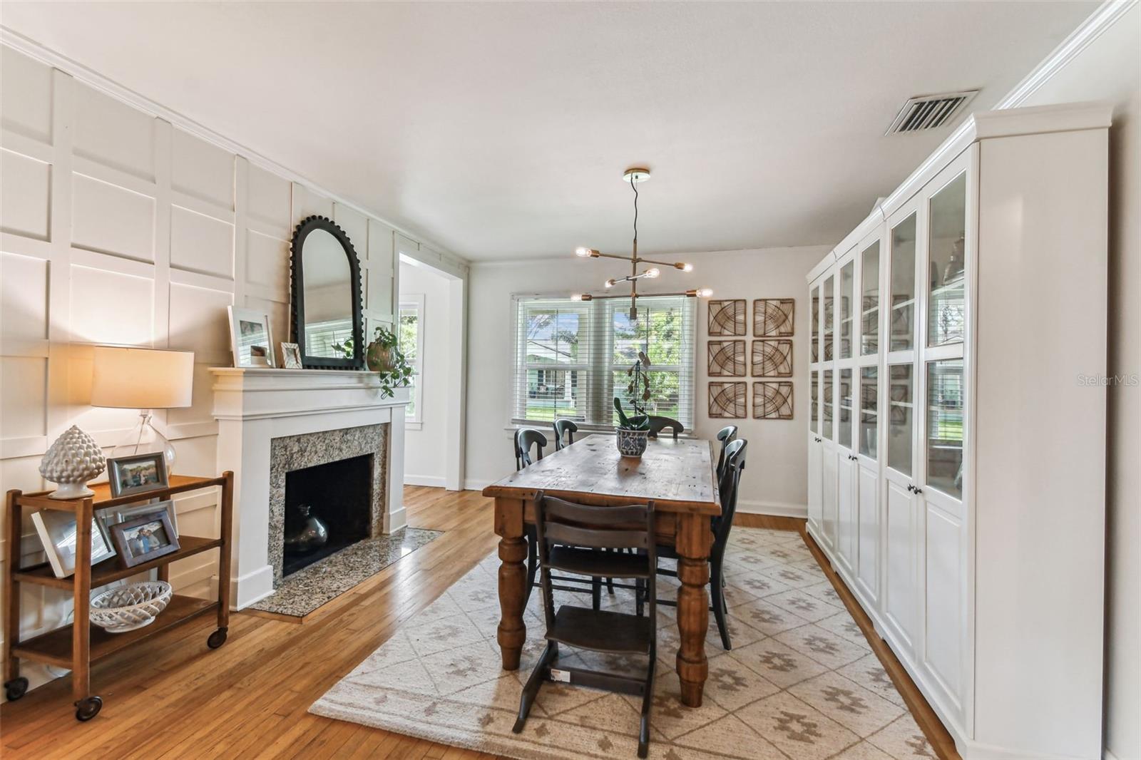 3004 W SAN MIGUEL ST