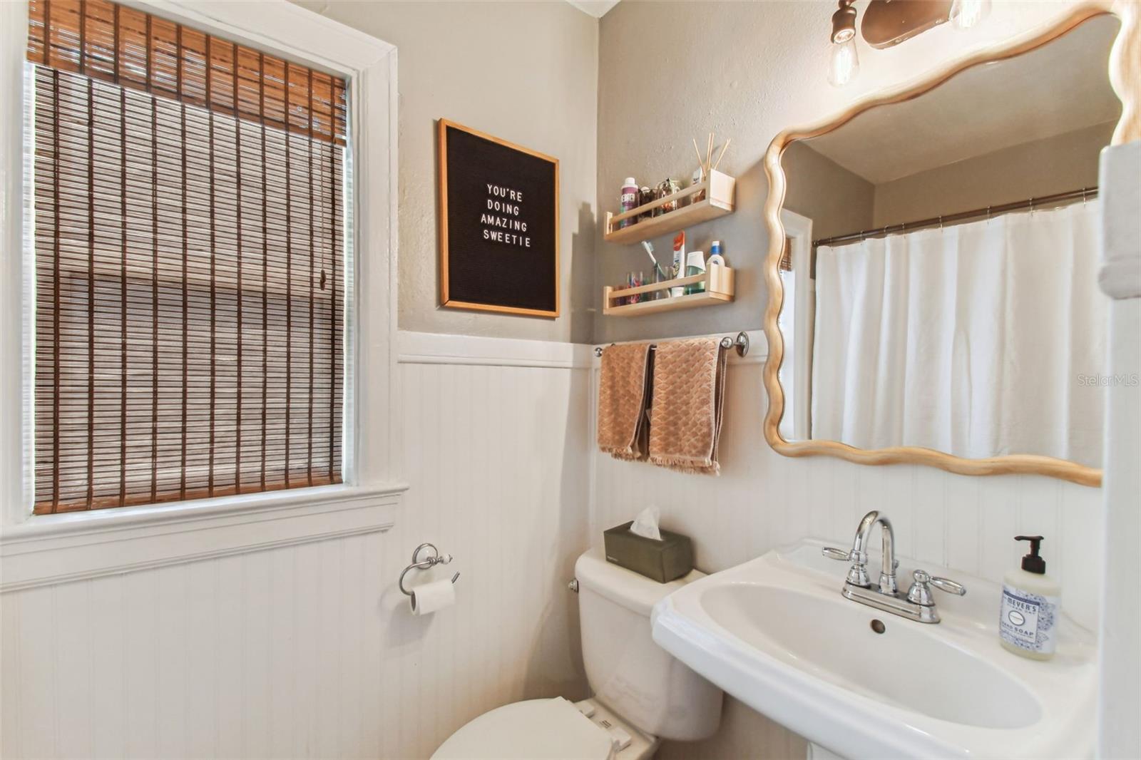 3004 W SAN MIGUEL ST