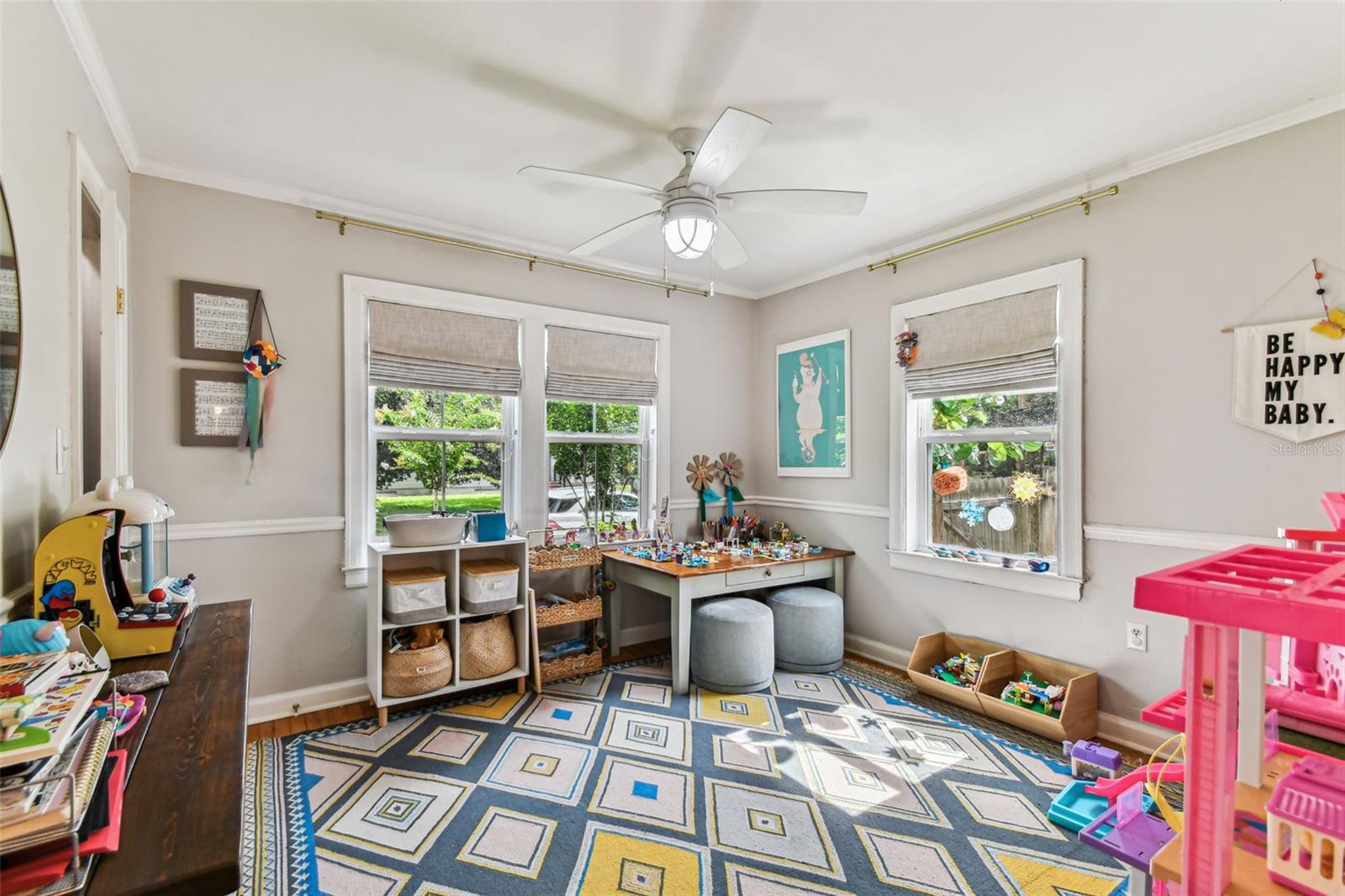 3004 W SAN MIGUEL ST