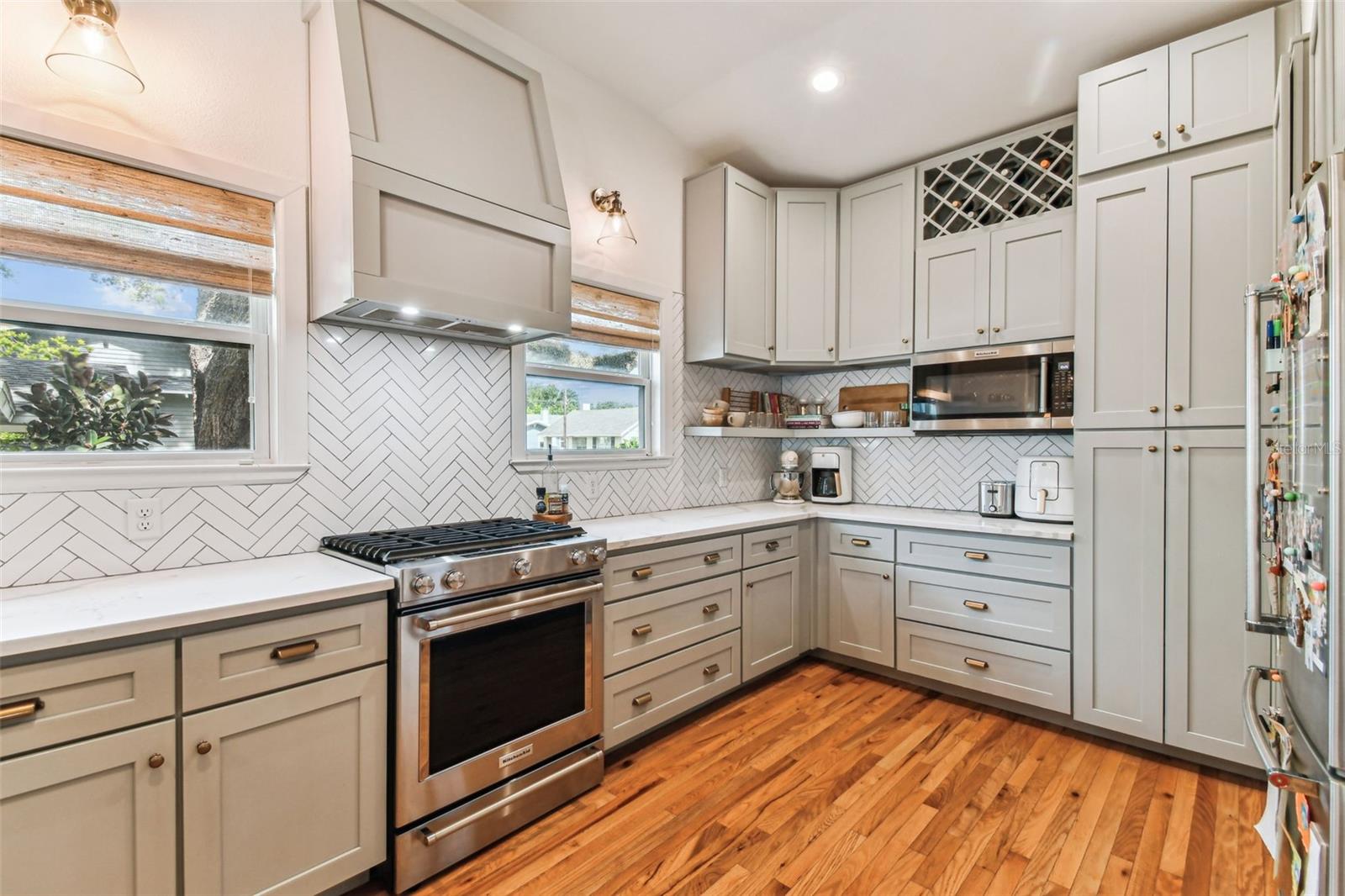 3004 W SAN MIGUEL ST