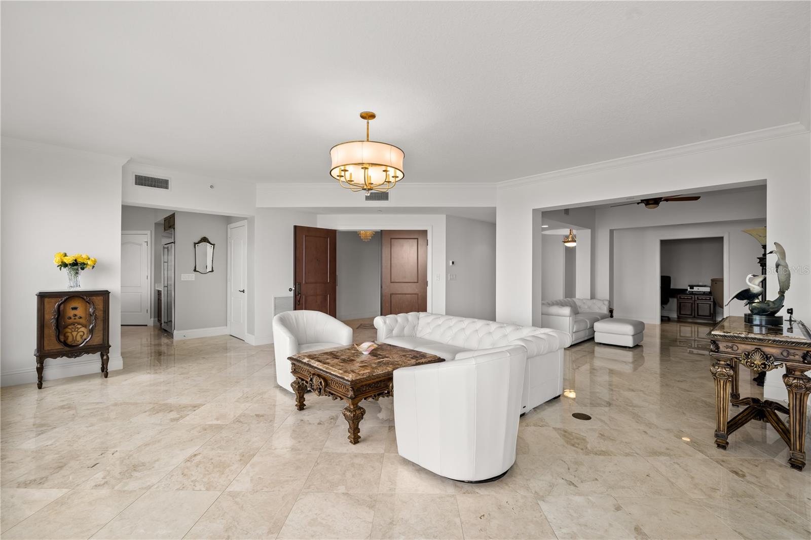 4201 BAYSHORE BLVD #502