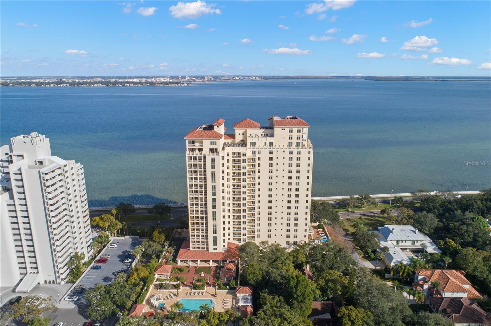 4201 BAYSHORE BLVD #502