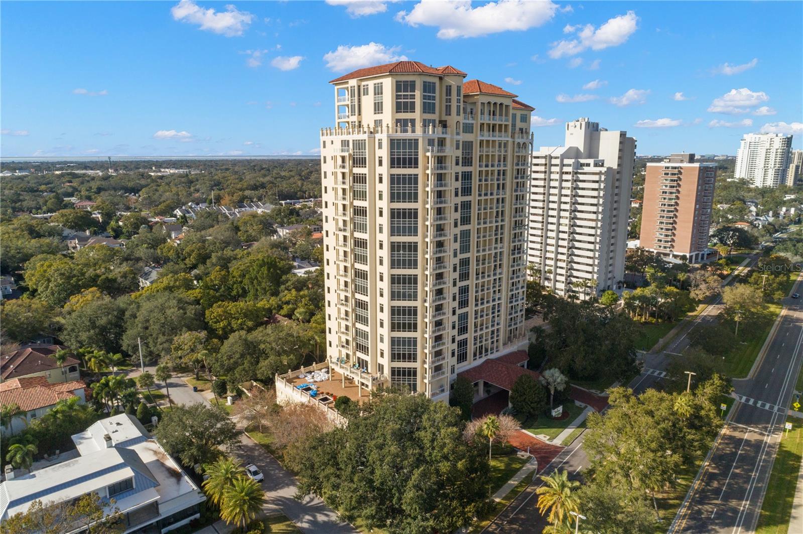 4201 BAYSHORE BLVD #502