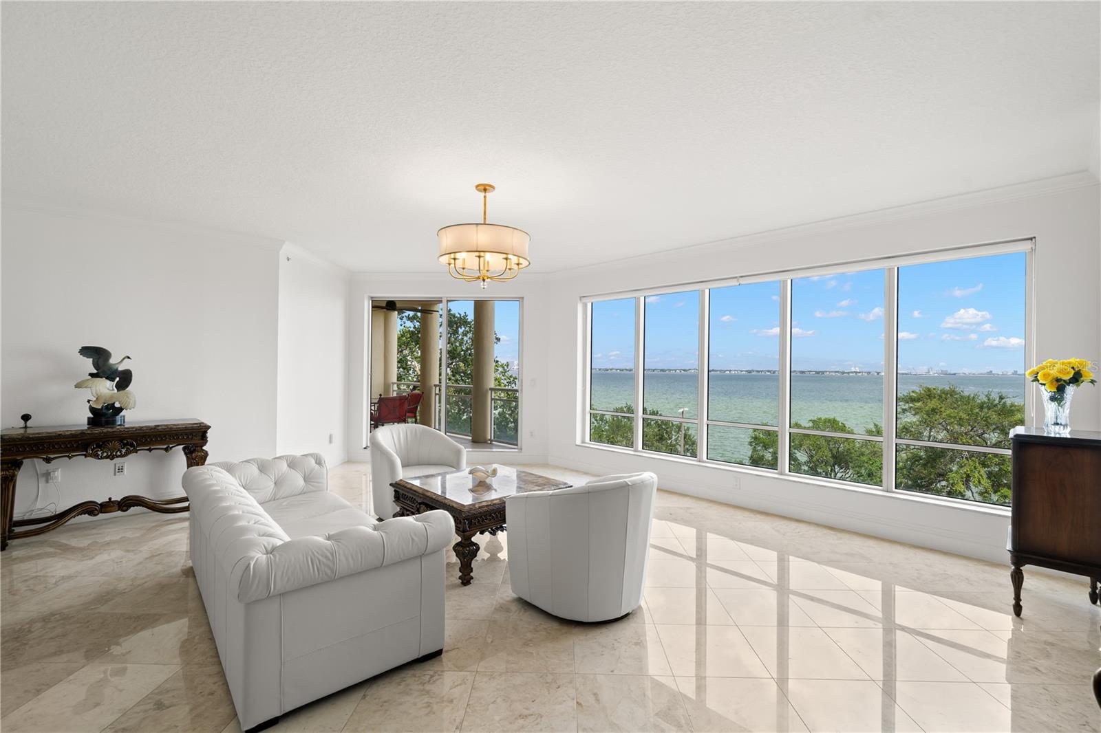 4201 BAYSHORE BLVD #502