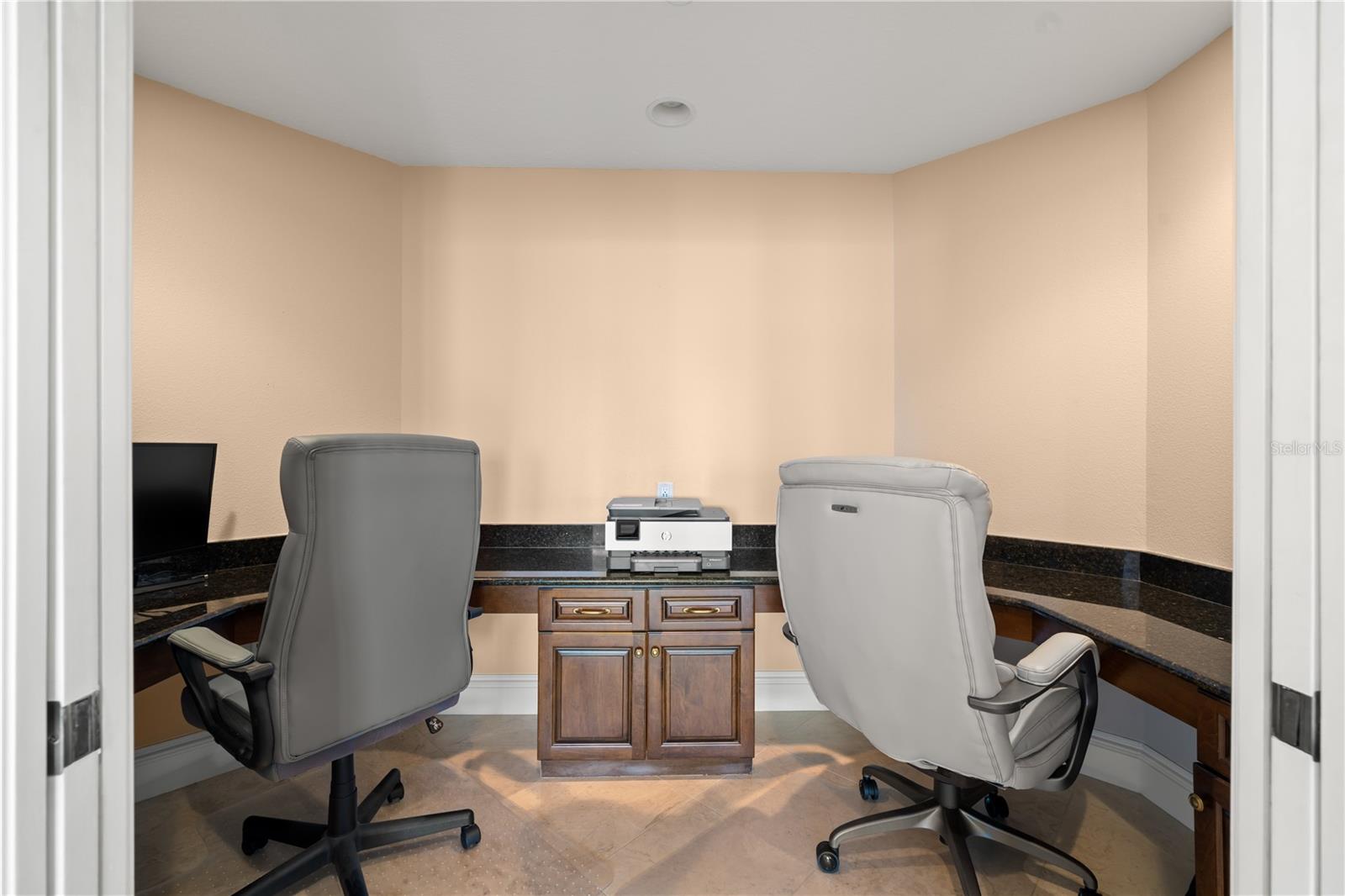 4201 BAYSHORE BLVD #502