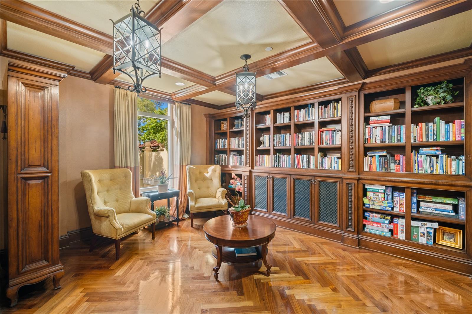 4201 BAYSHORE BLVD #502