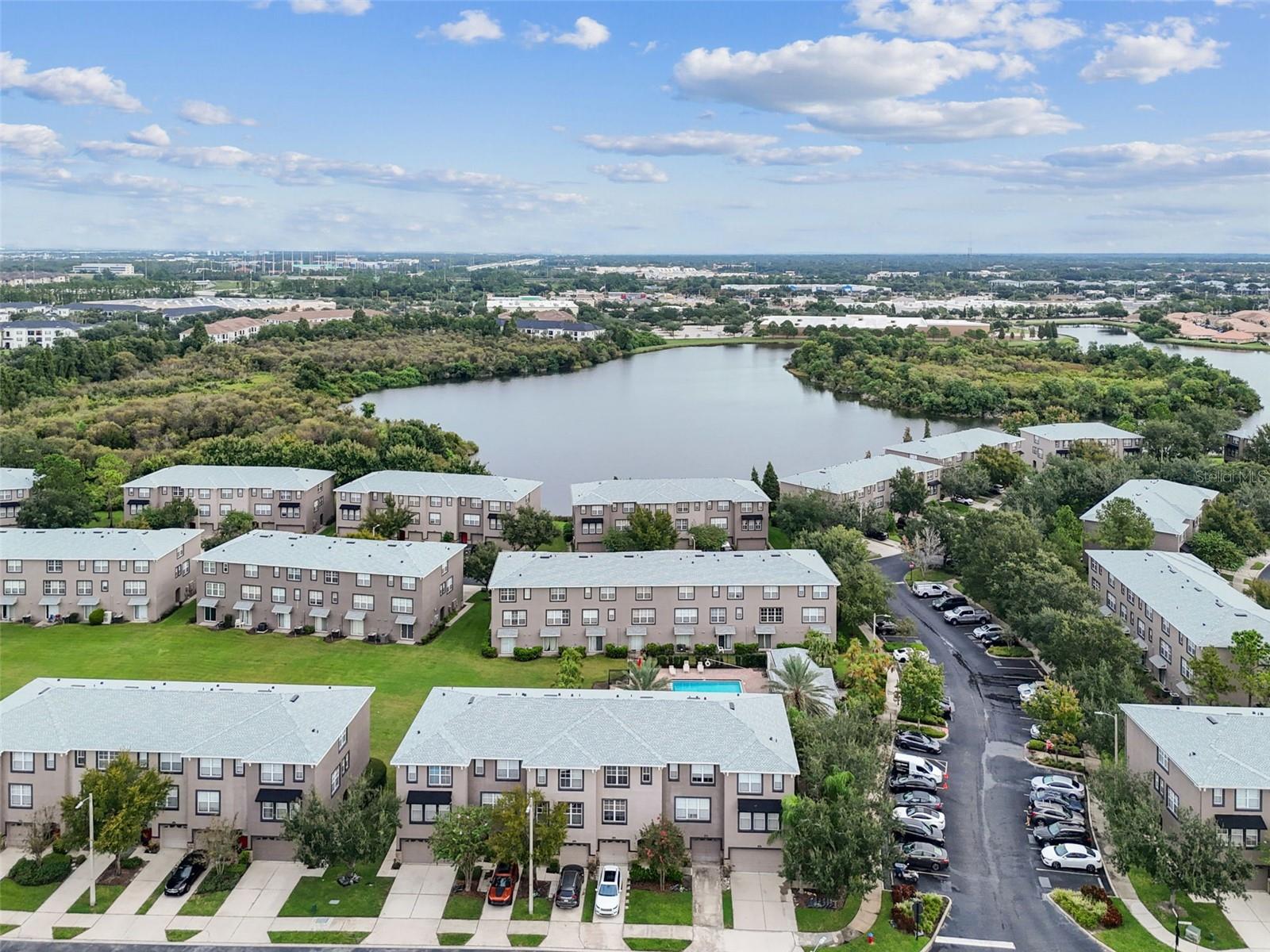 2503 MIDDLETON GROVE DR