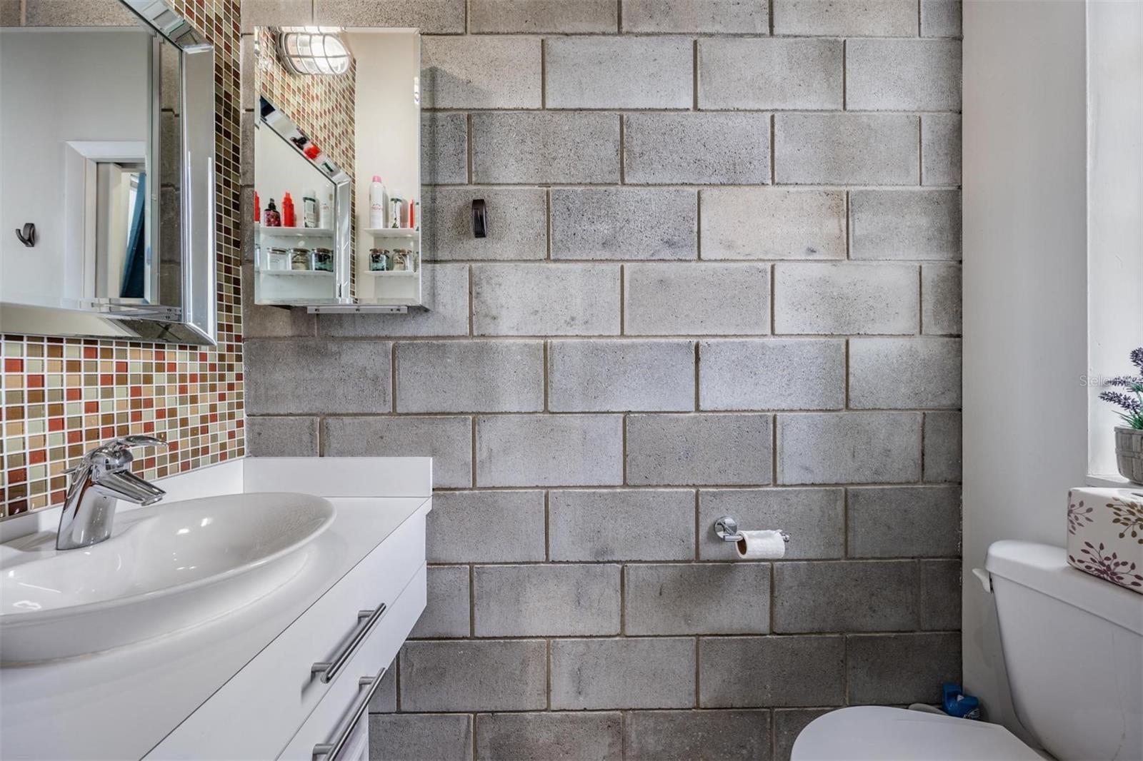 3107 W DE LEON ST #5