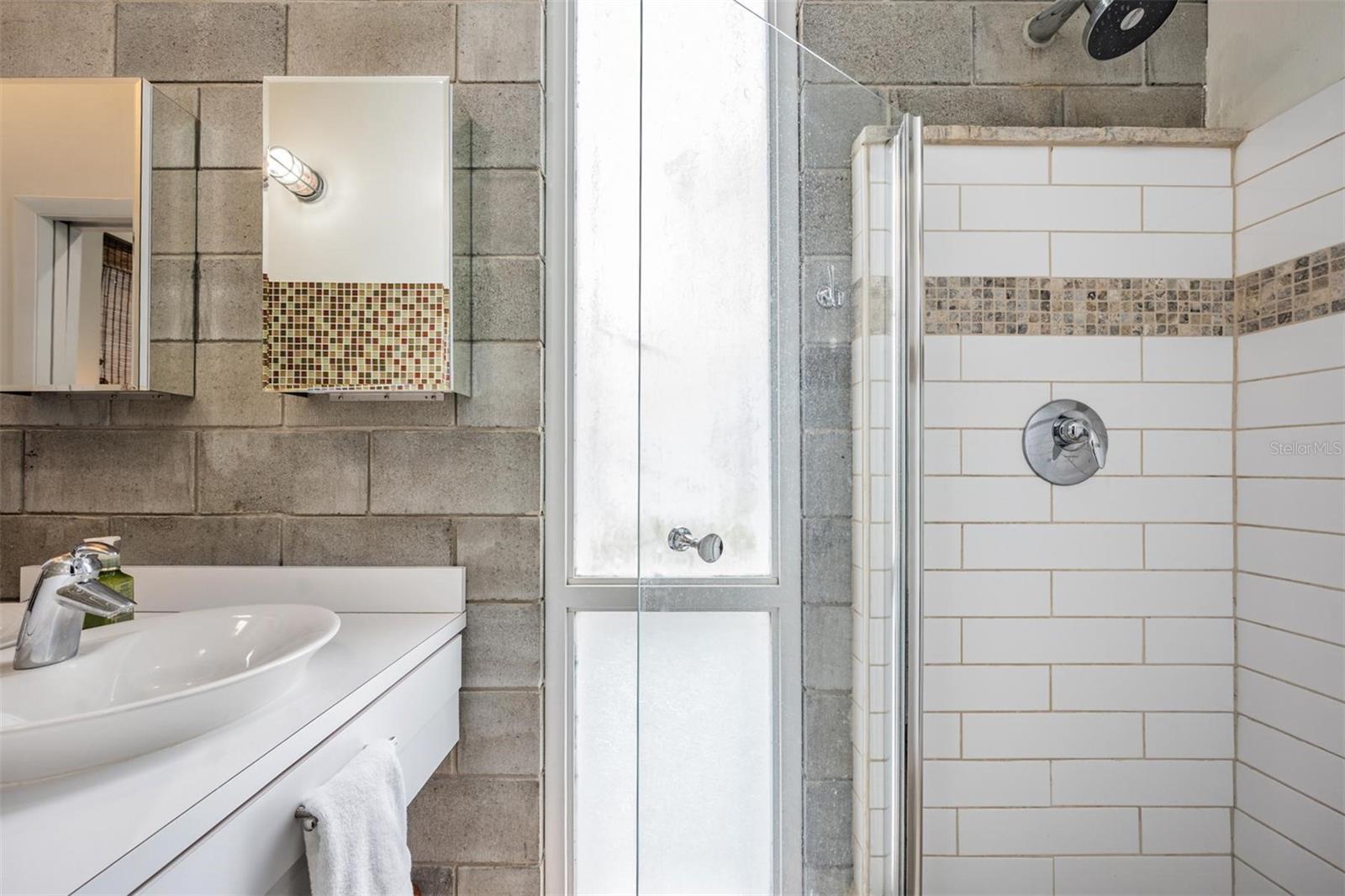 3107 W DE LEON ST #5