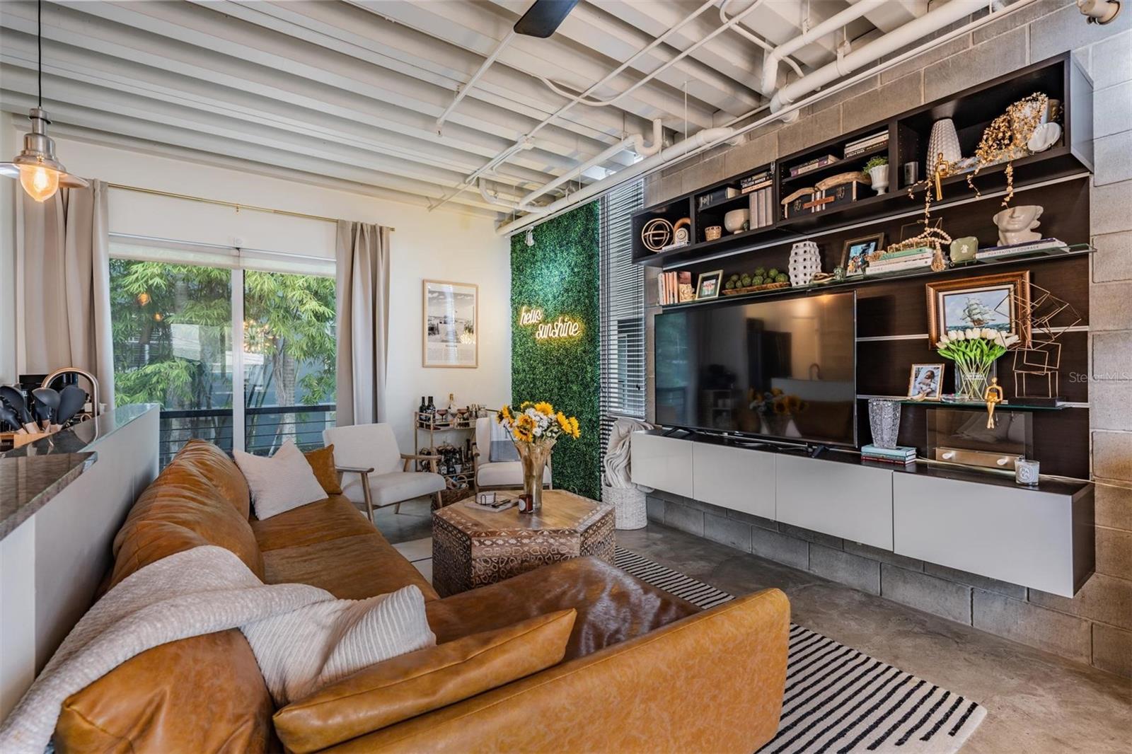 3107 W DE LEON ST #5