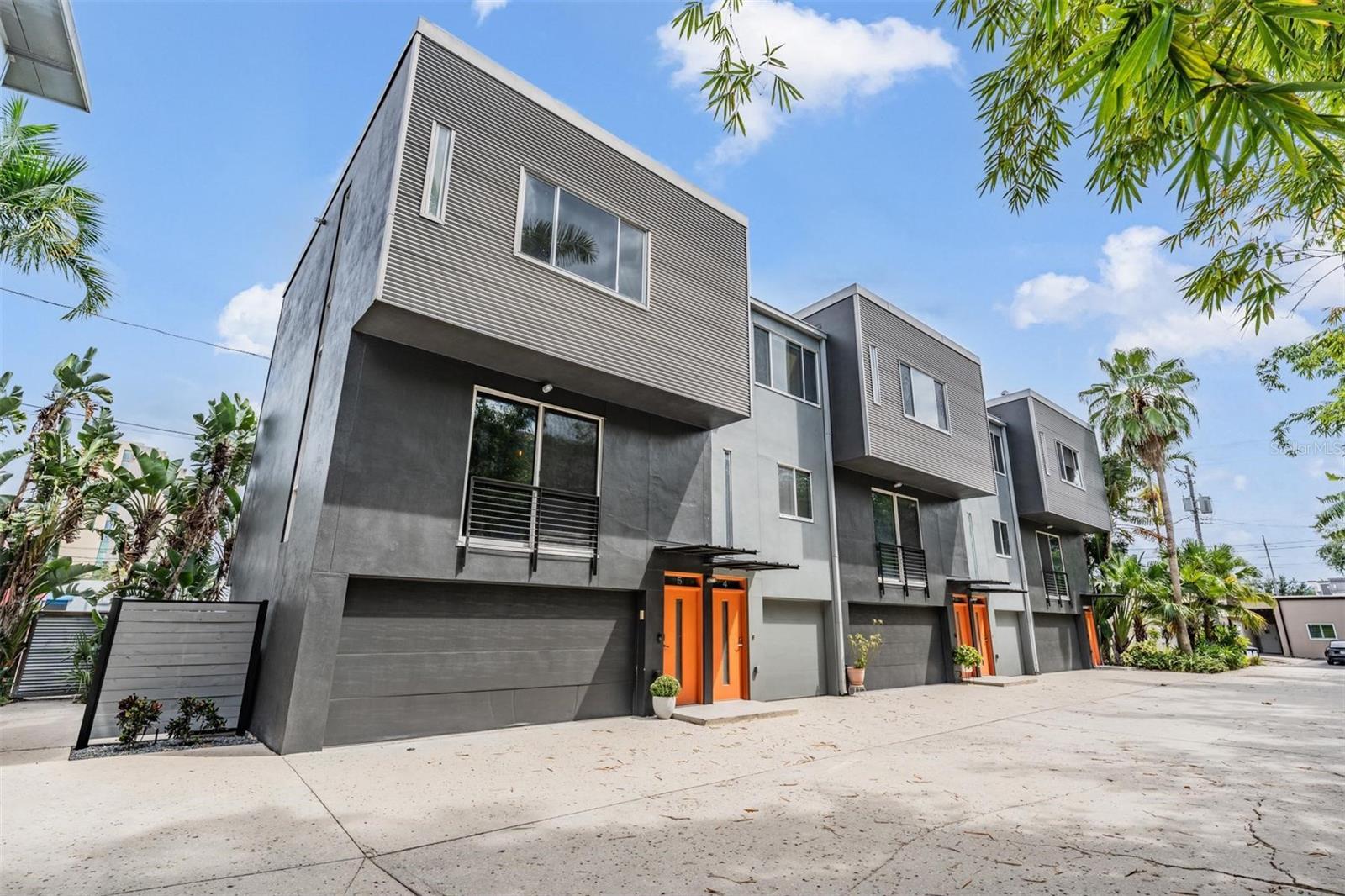 3107 W DE LEON ST #5