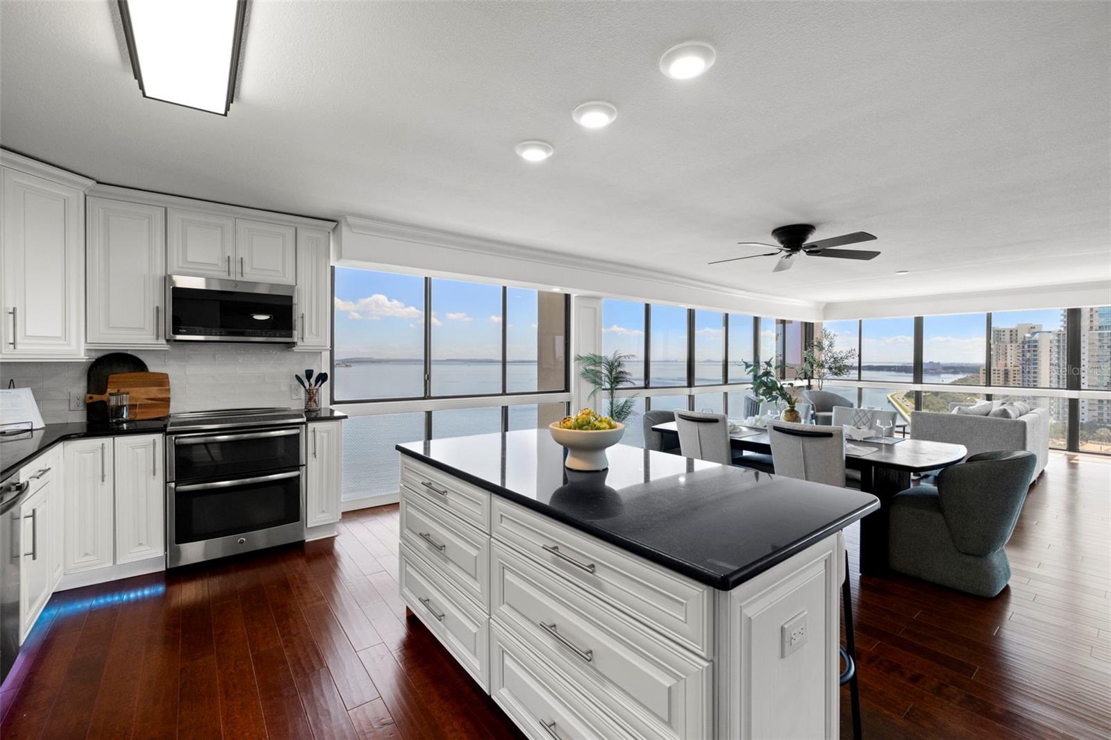 3301 BAYSHORE BLVD #1908B