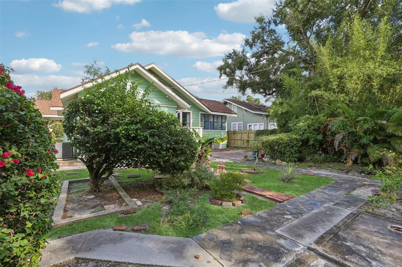 5110 N SEMINOLE AVE