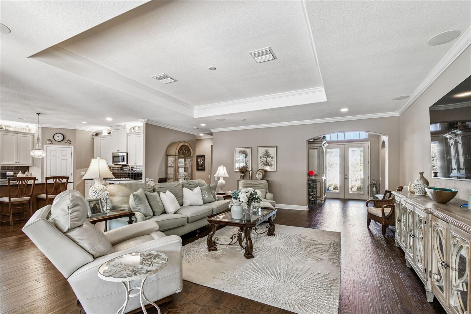 2251 HIGHWOOD CT