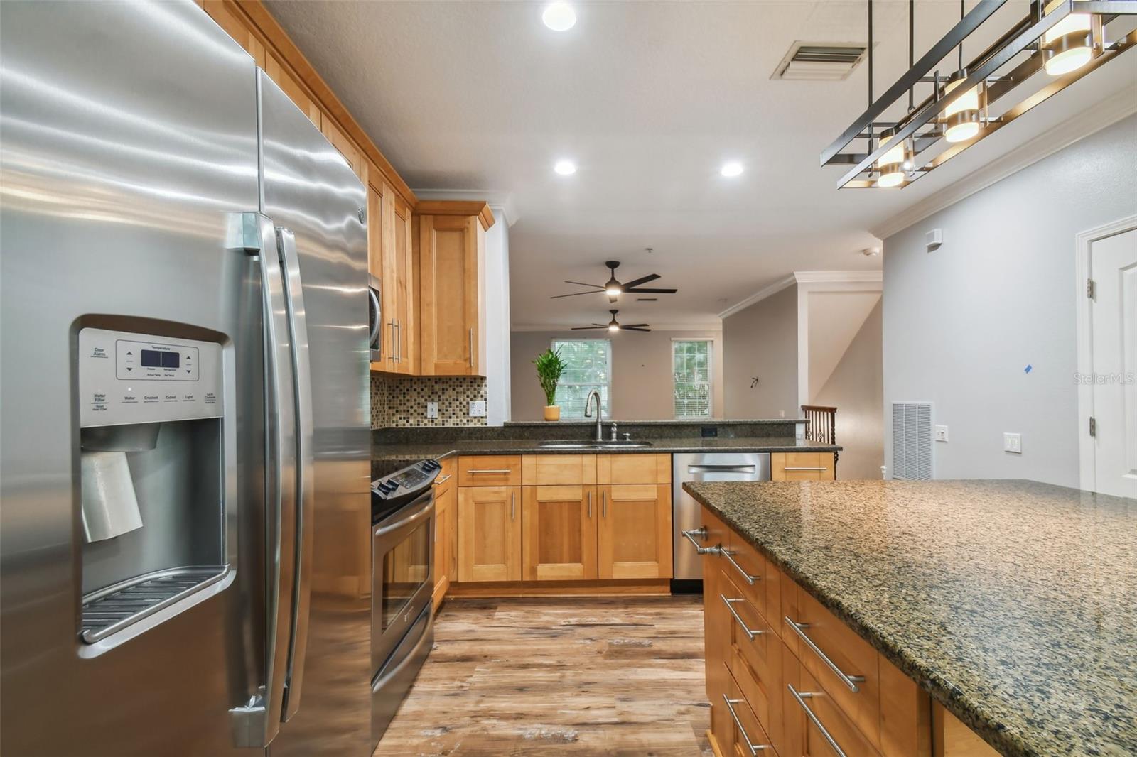 3183 BAYSHORE OAKS DR