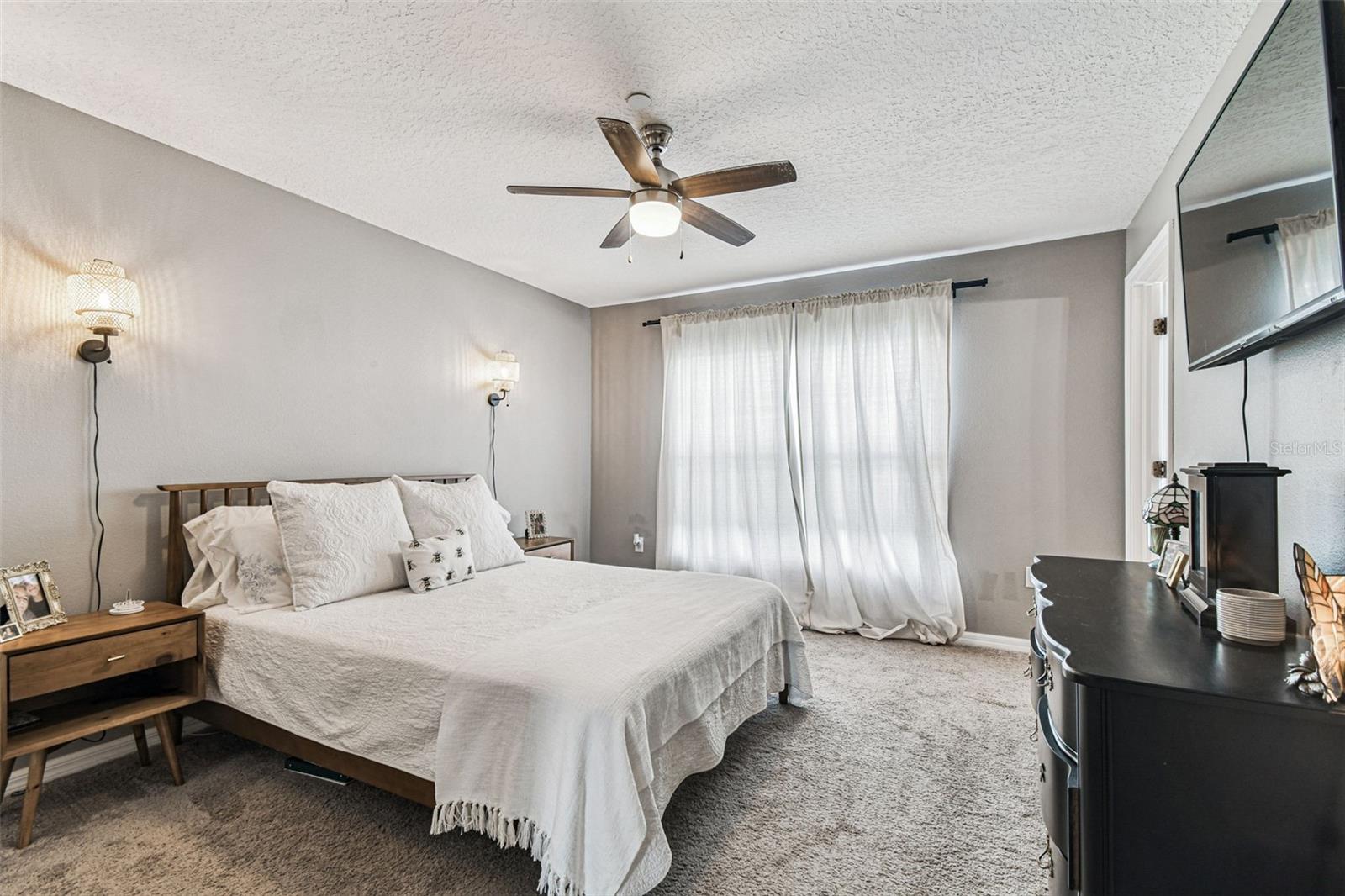 2503 MIDDLETON GROVE DR