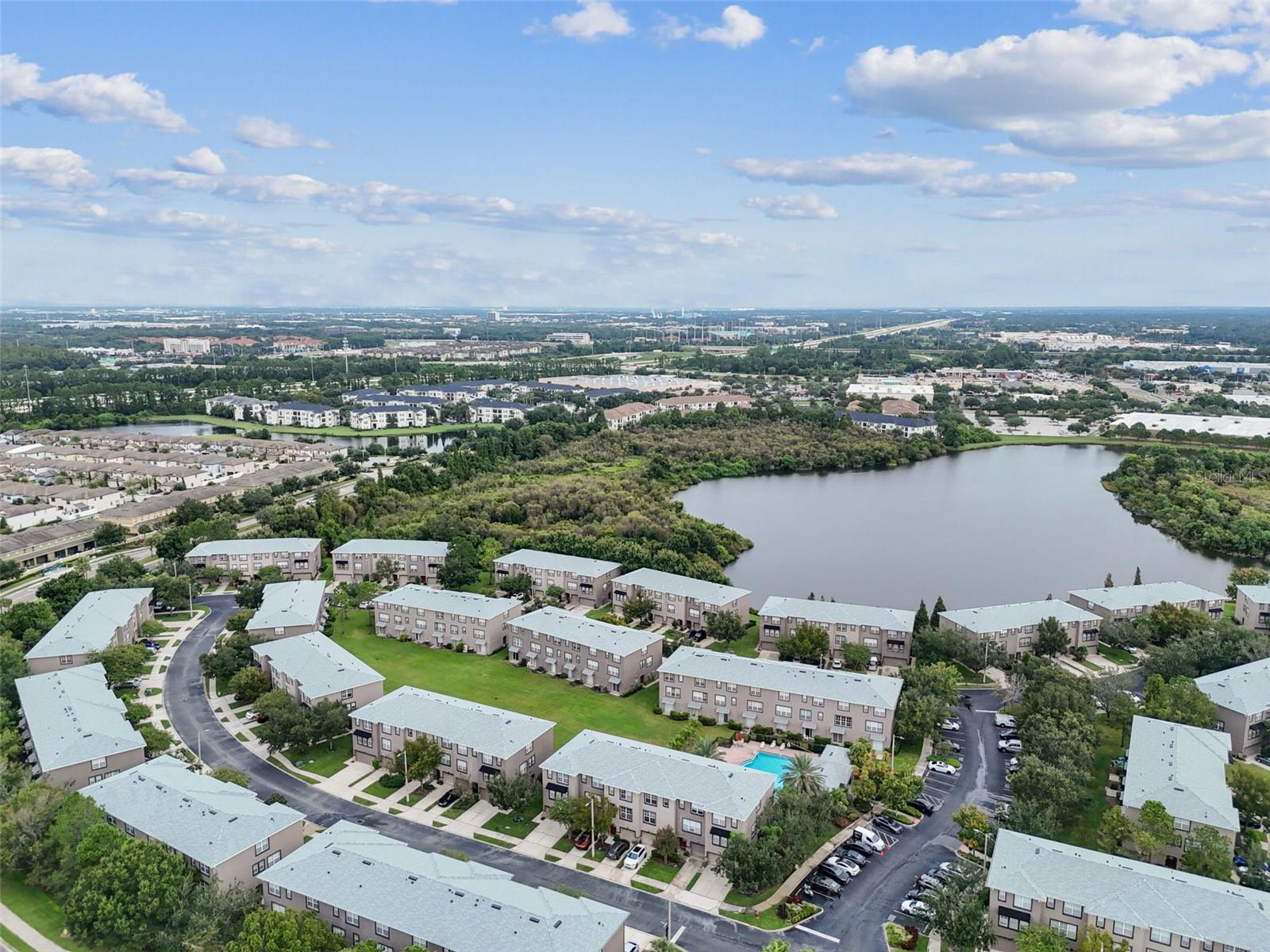 2503 MIDDLETON GROVE DR