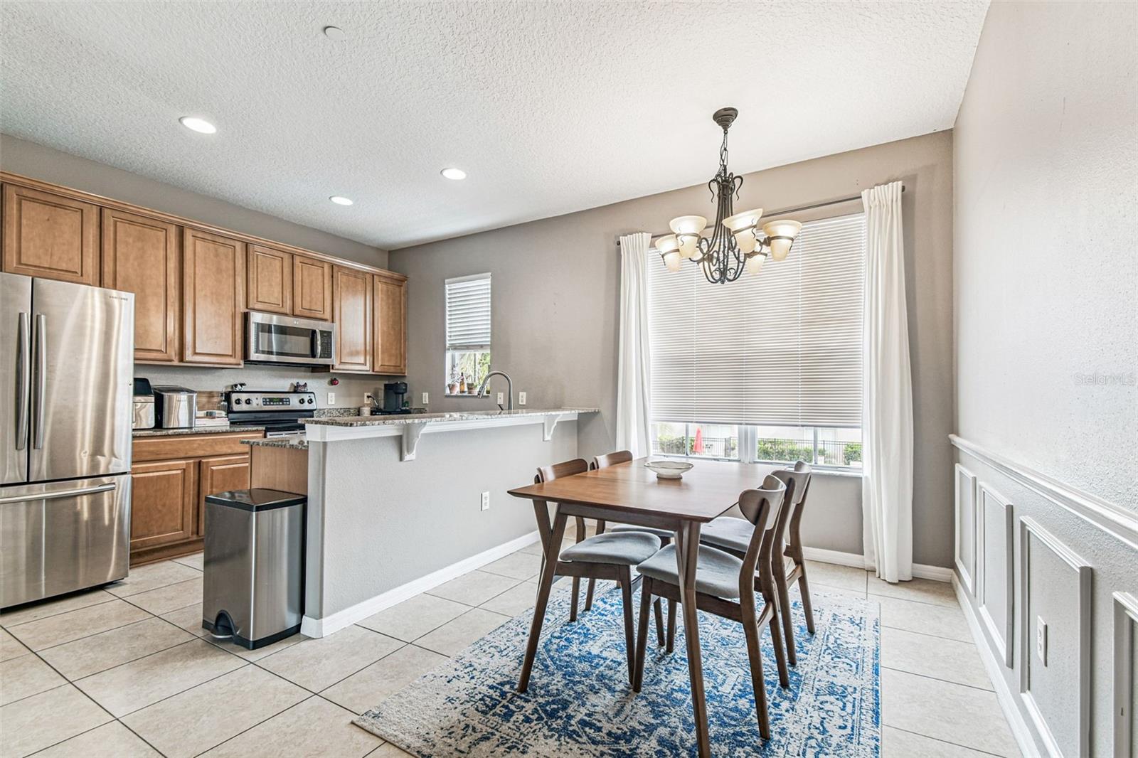 2503 MIDDLETON GROVE DR