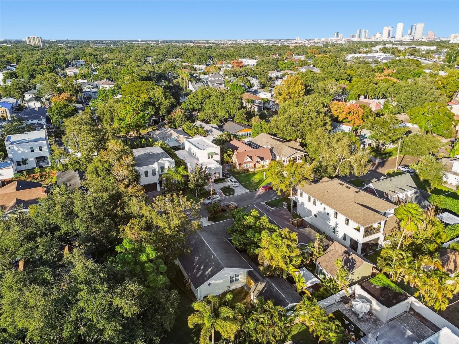 2908 W SAN ISIDRO ST