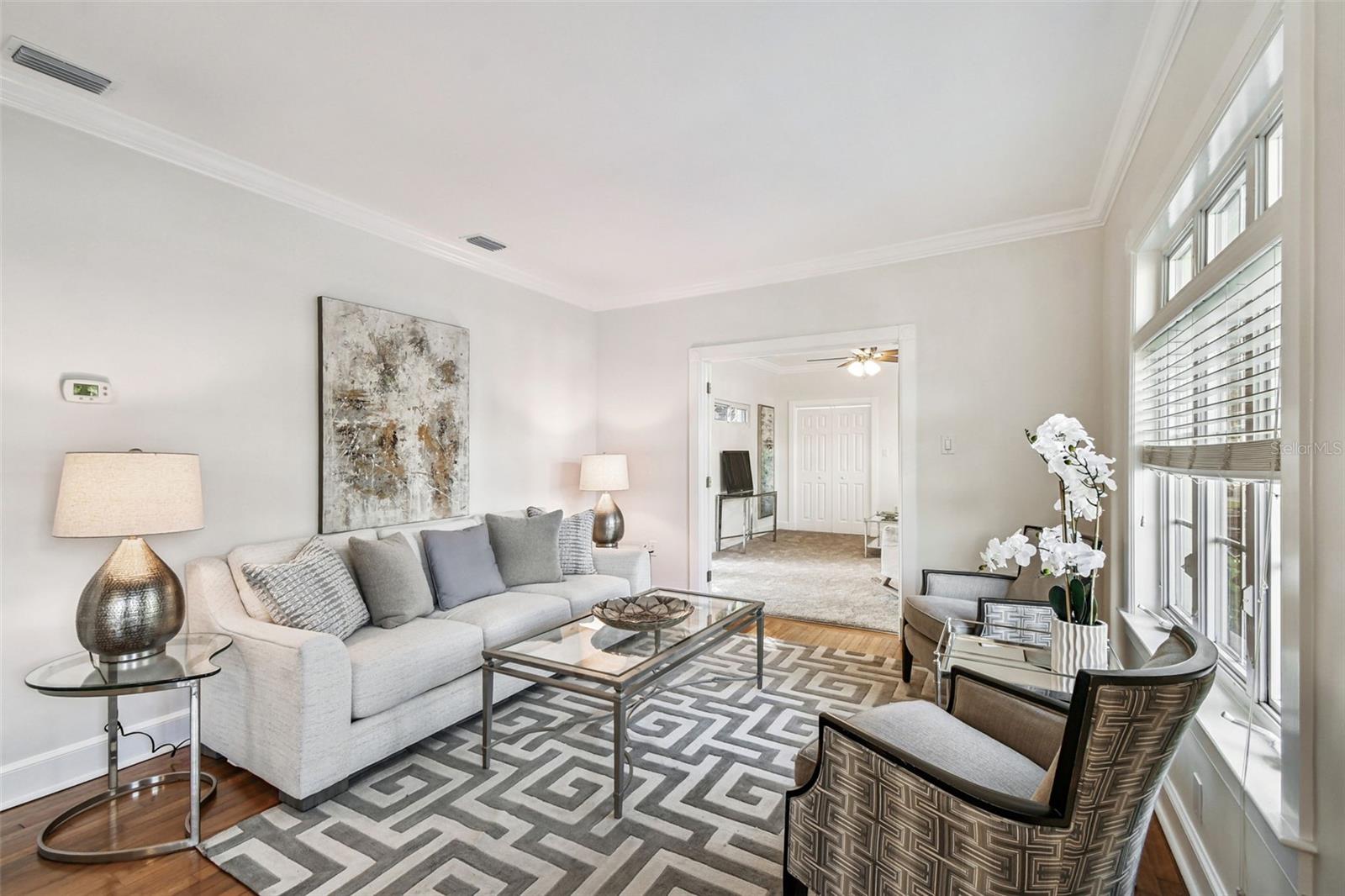 2908 W SAN ISIDRO ST